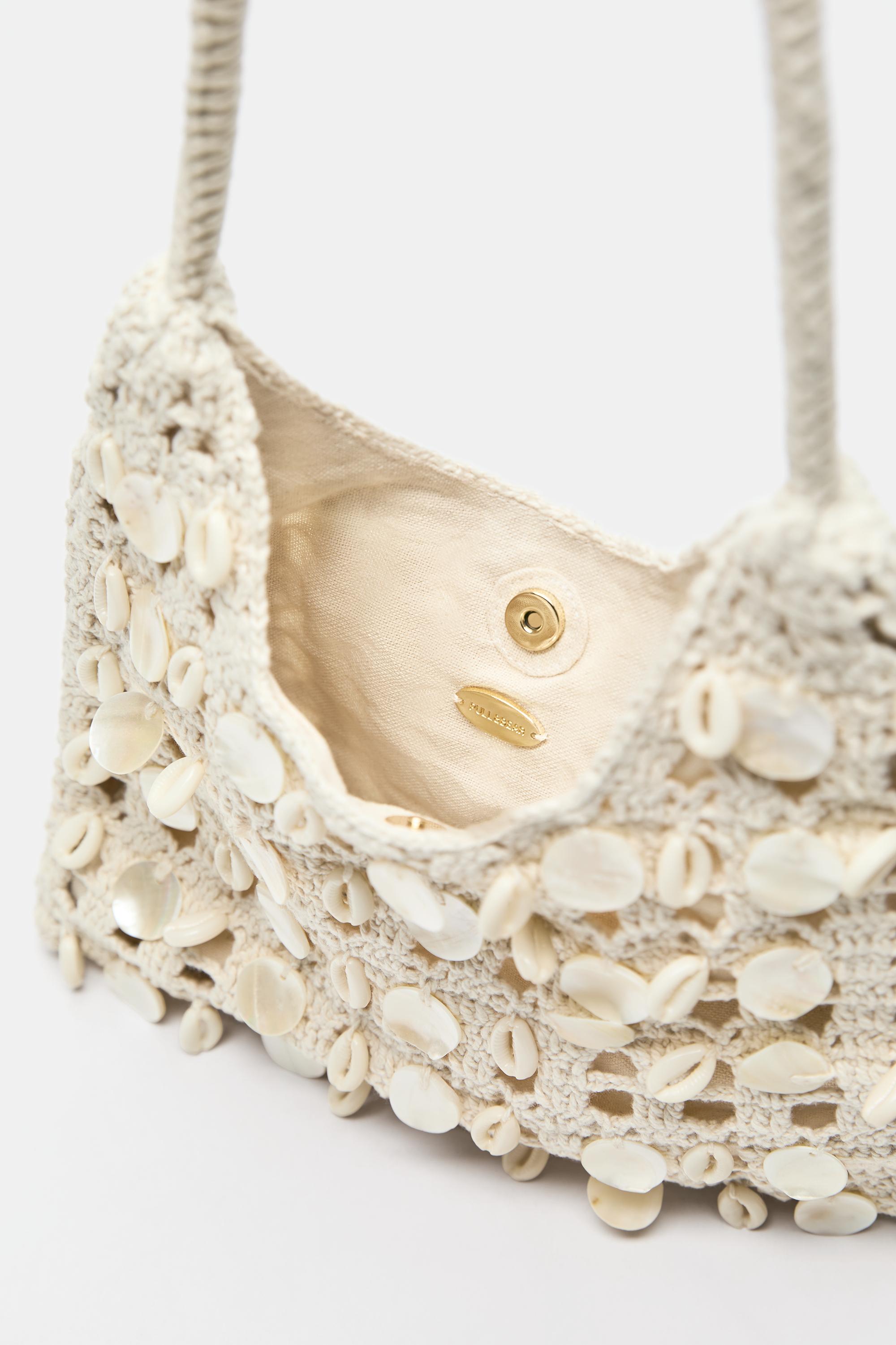 Beaded shoulder bag — Ecru