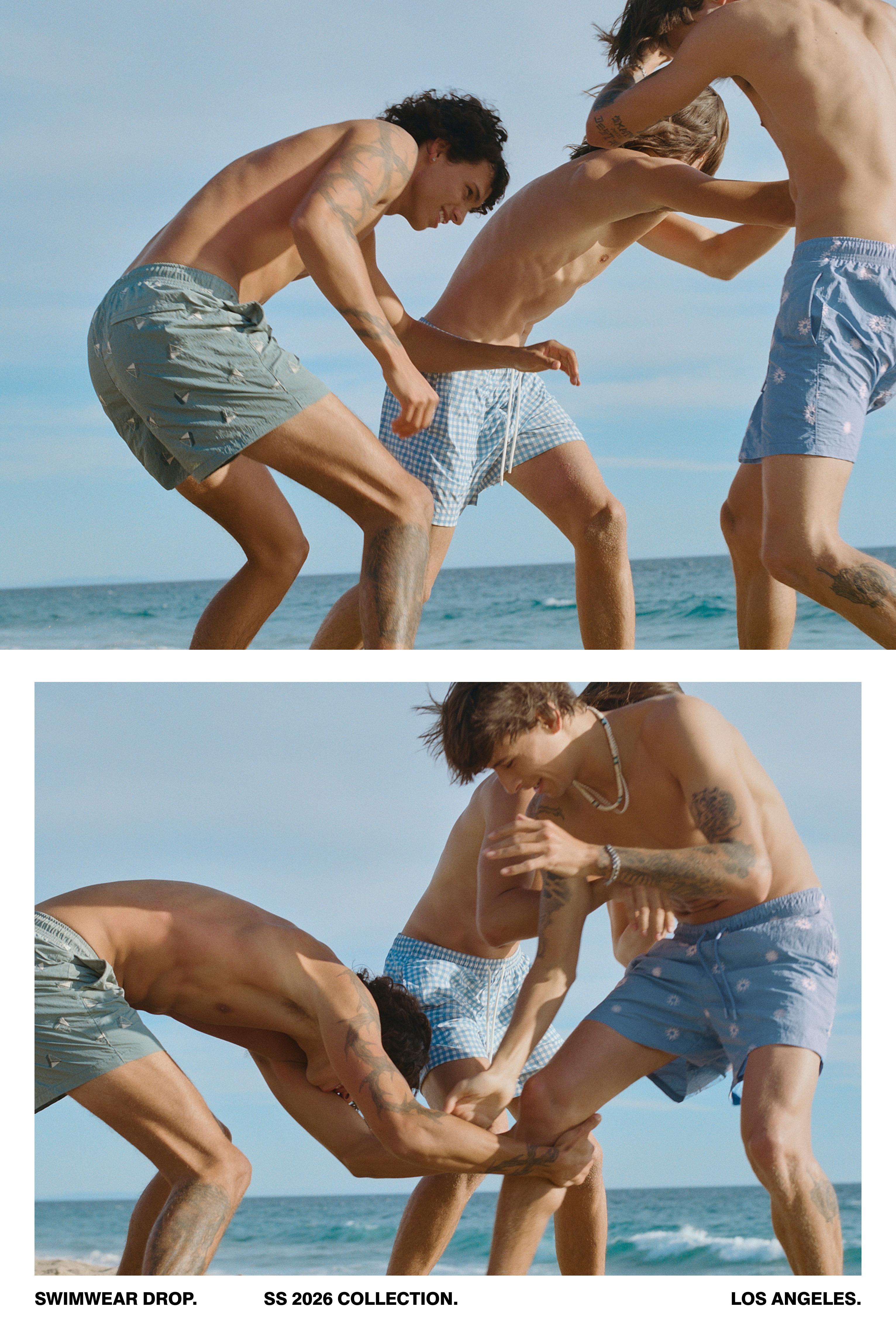 Embroidered board shorts — Pale indigo