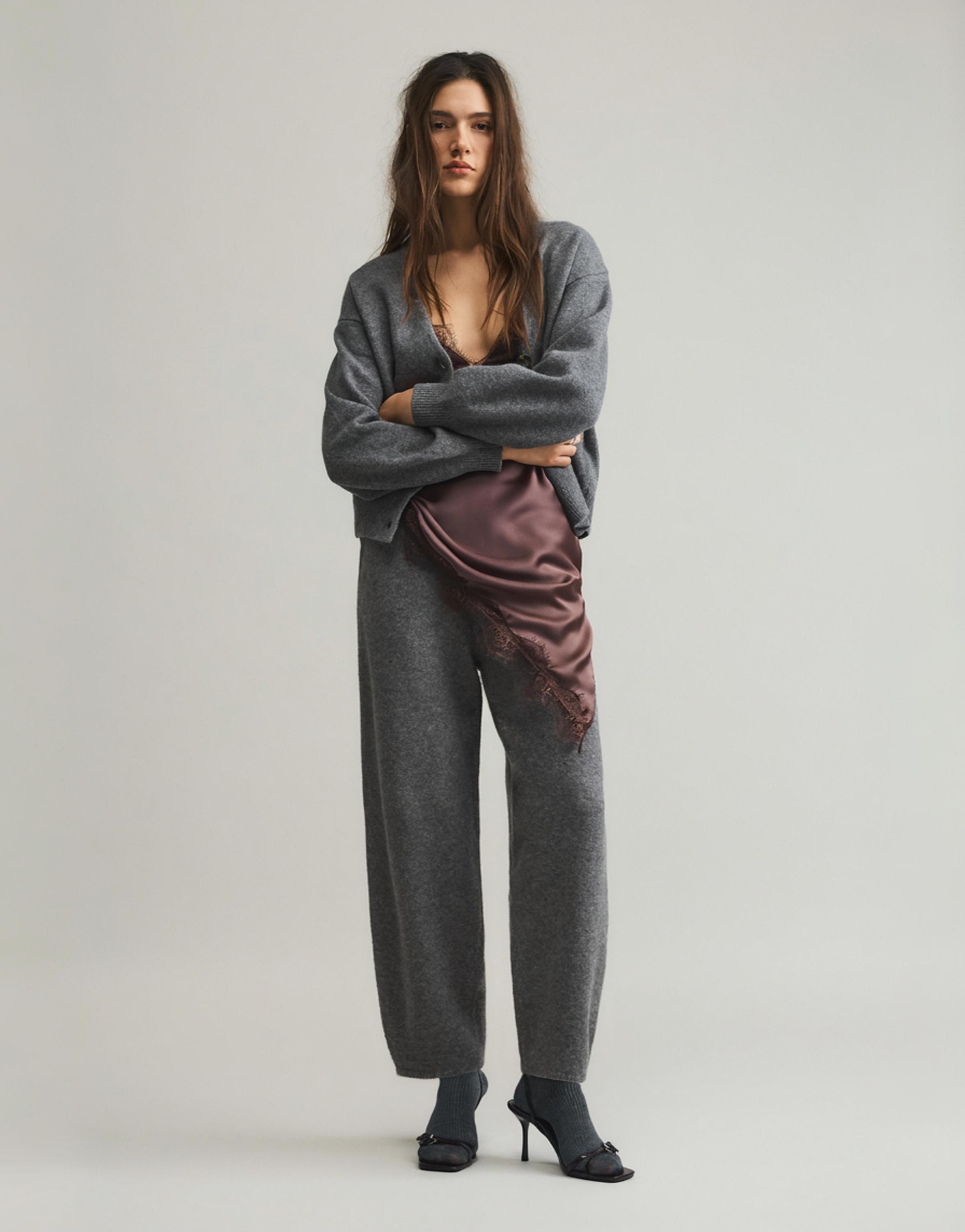 Knit barrel pants — Medium grey