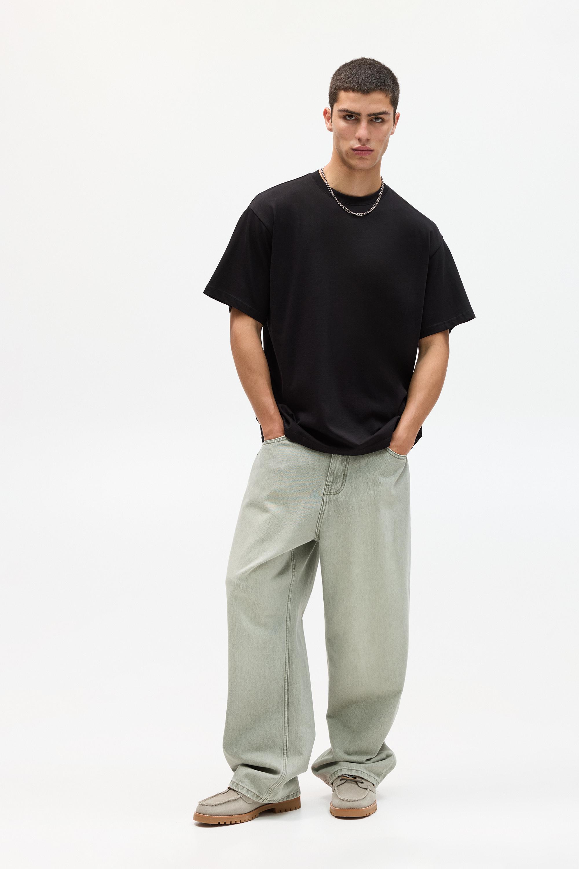 Boxy T-shirt — Black