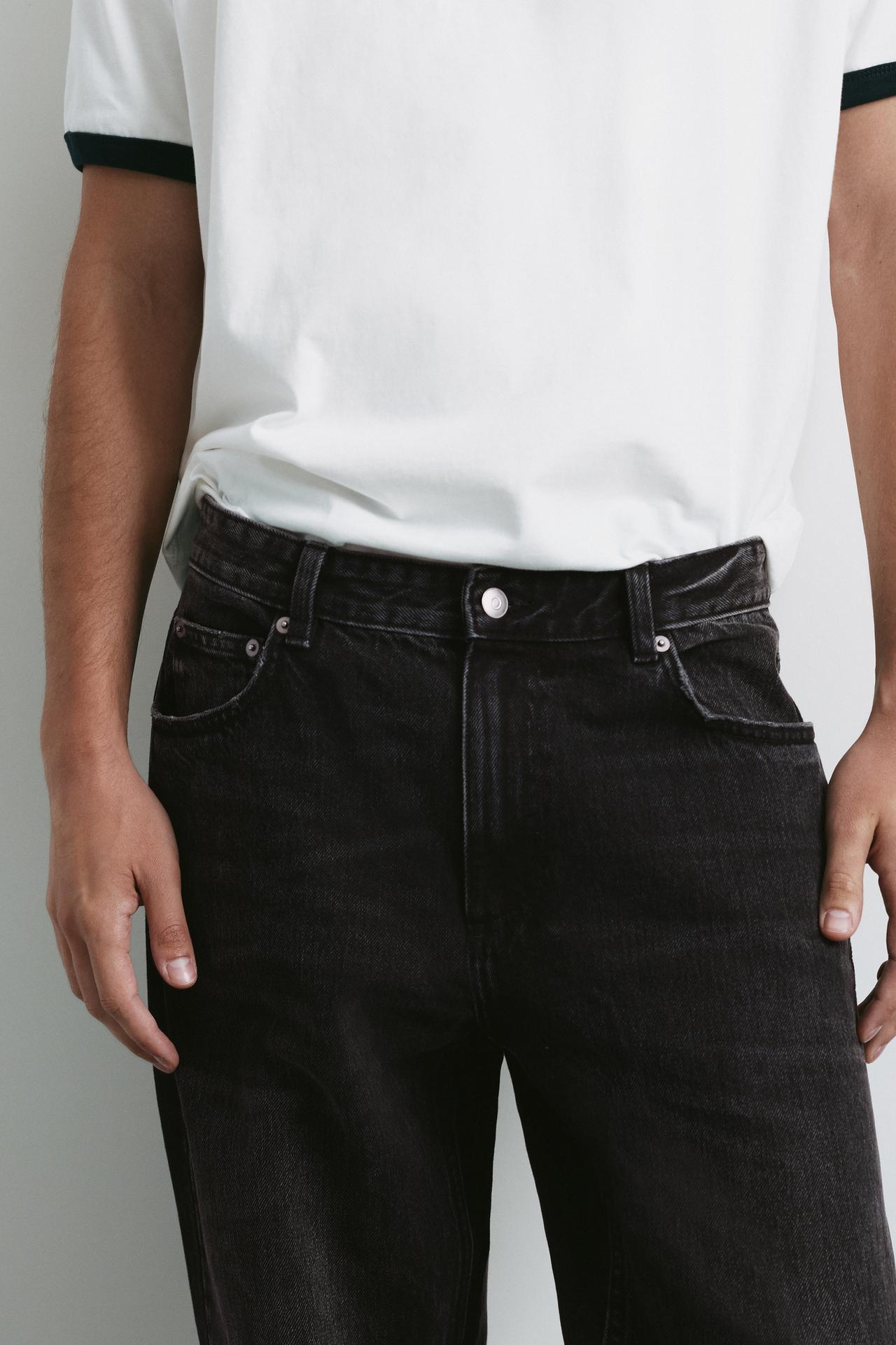 Straight-leg jeans — Faded black