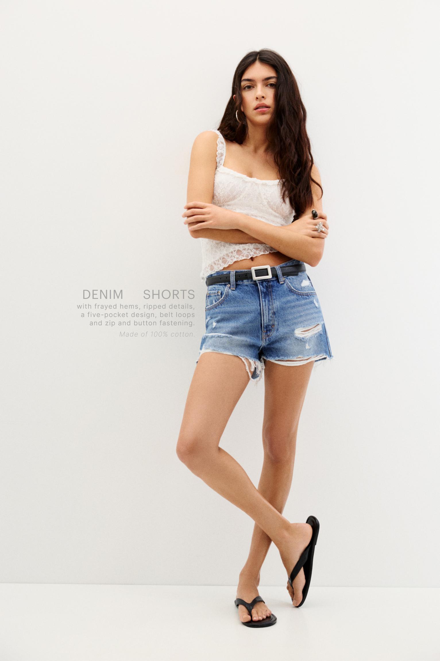 Yırtık detaylı denim şort - Görsel 82