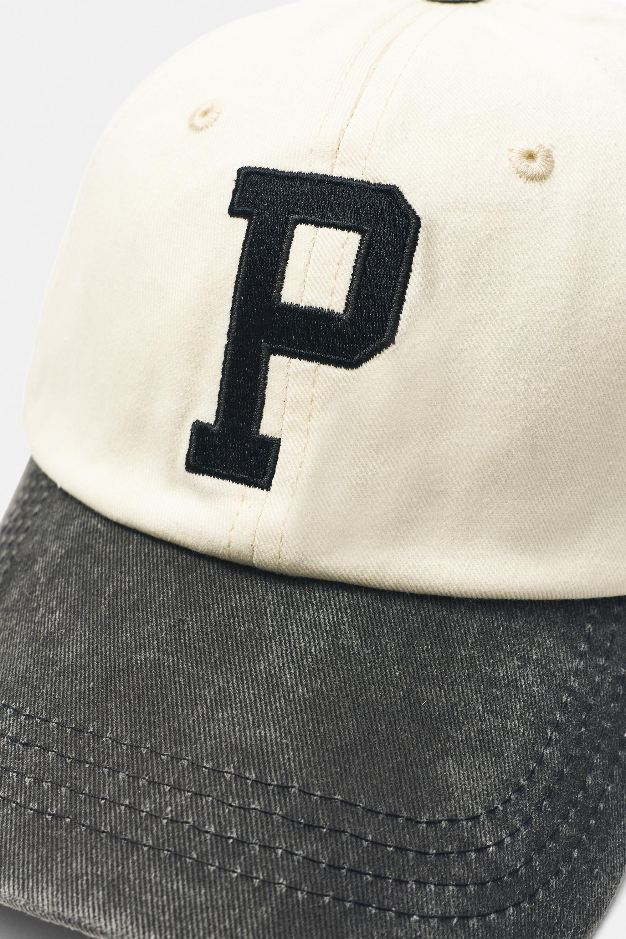 P embroidered cap — Grey