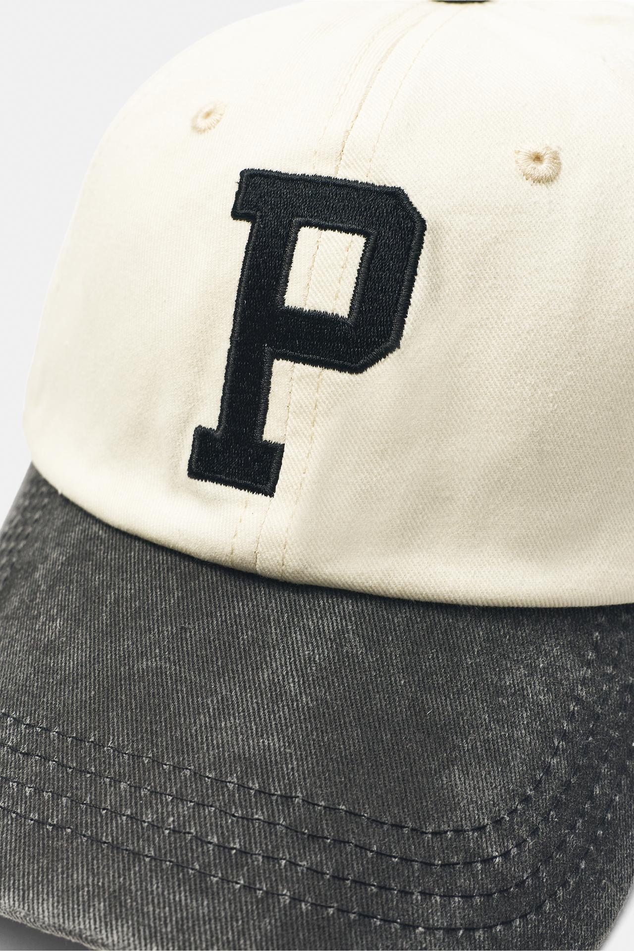 P embroidered cap — Grey