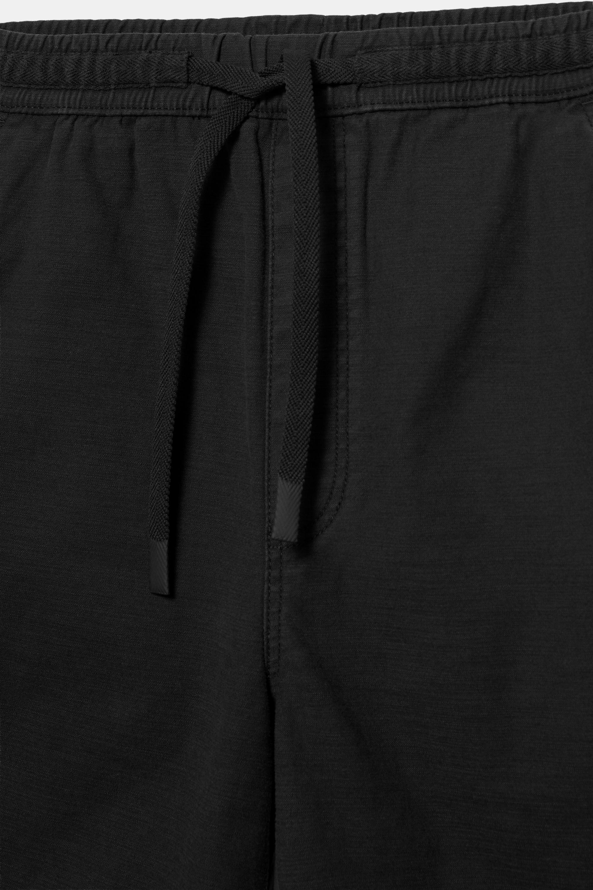 Bermuda sweat shorts — Black
