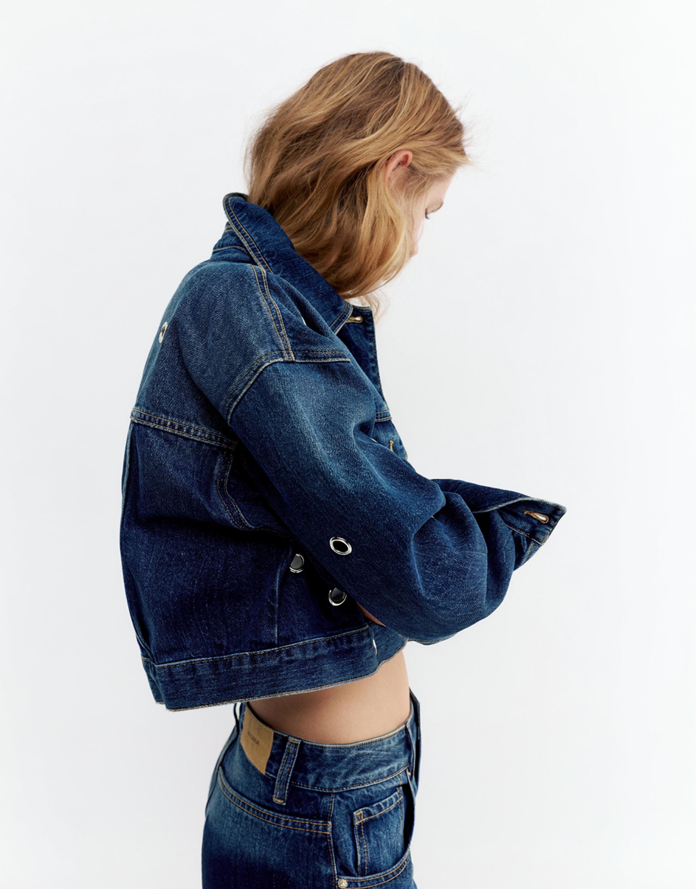 Delikli denim ceket - Görsel 11