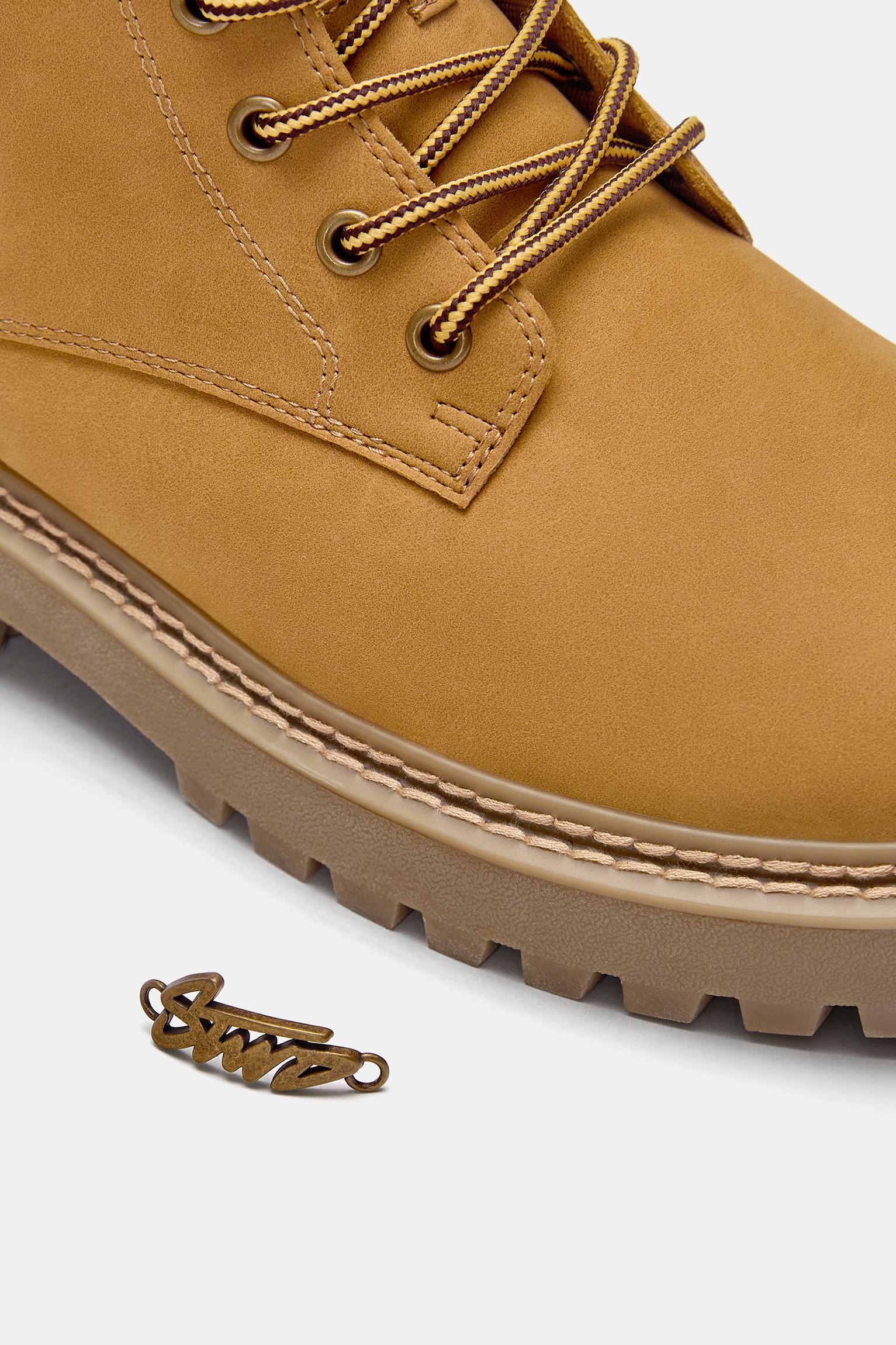 STWD lace-up boots — Mustard