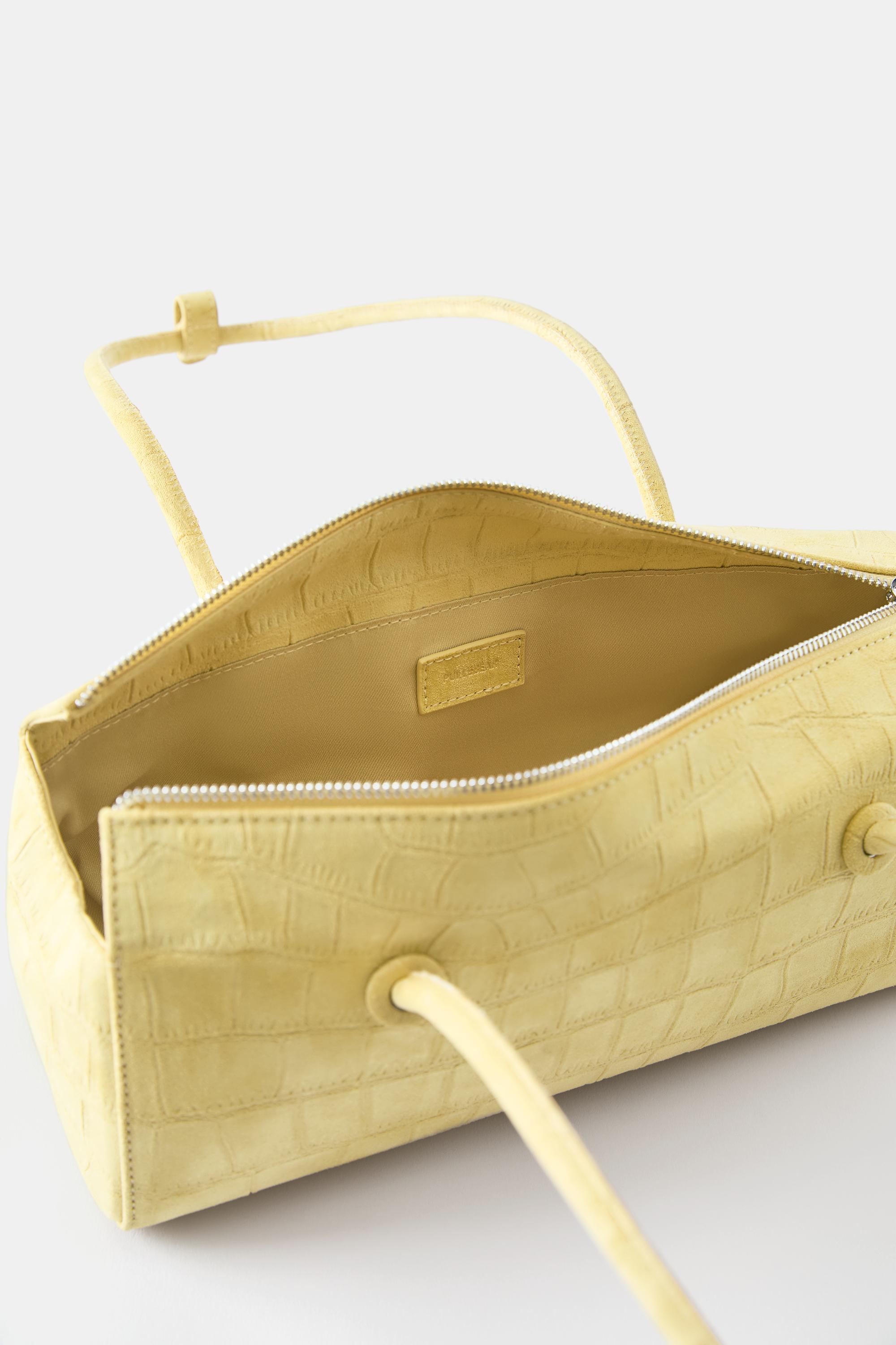Textured shoulder bag — Yellow
