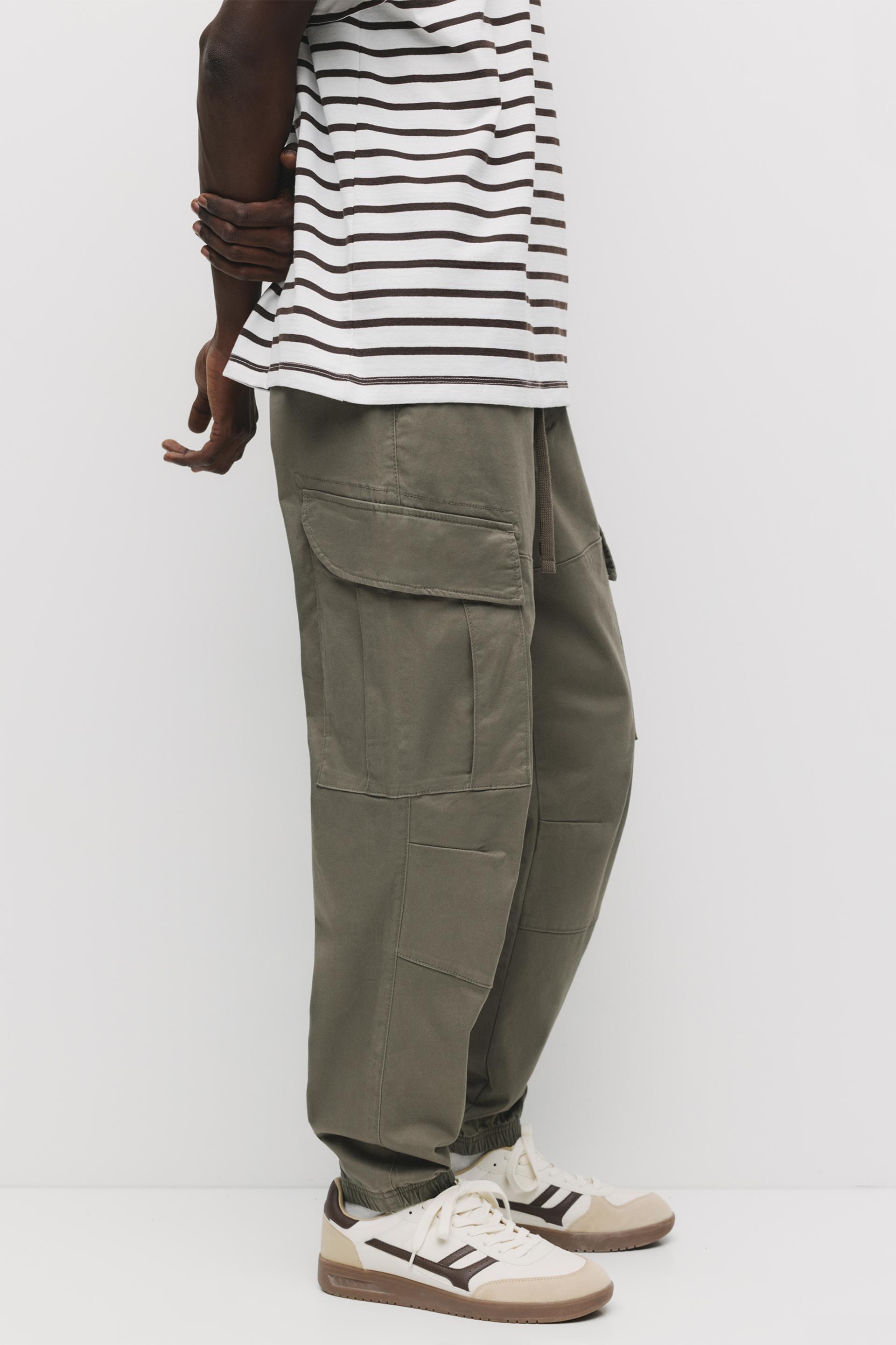 Pantalón Cargo Jogger Con Rayas Pants Jogger Cargo PULL&BEAR