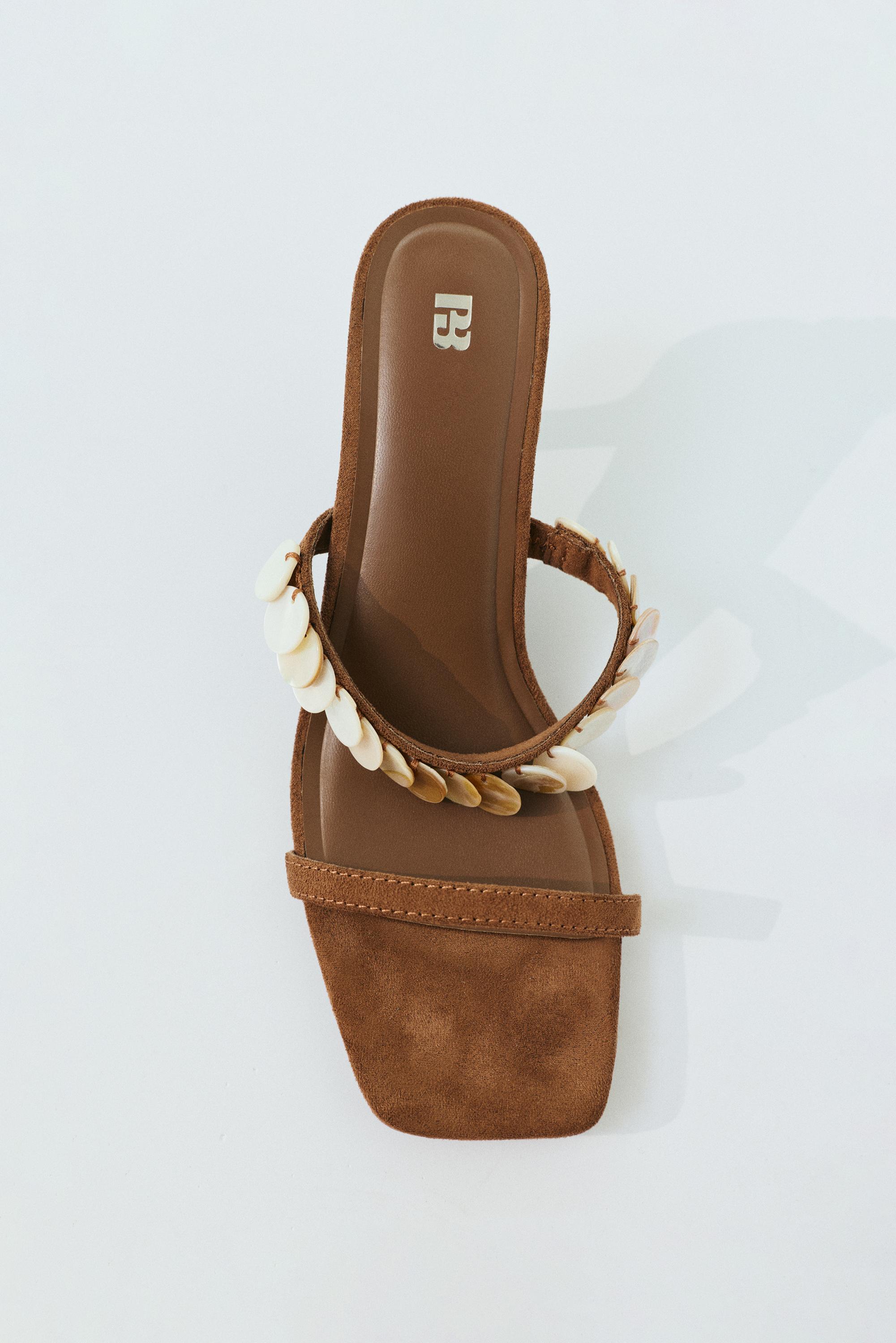 Boncuklu topuklu sandalet - Görsel 27