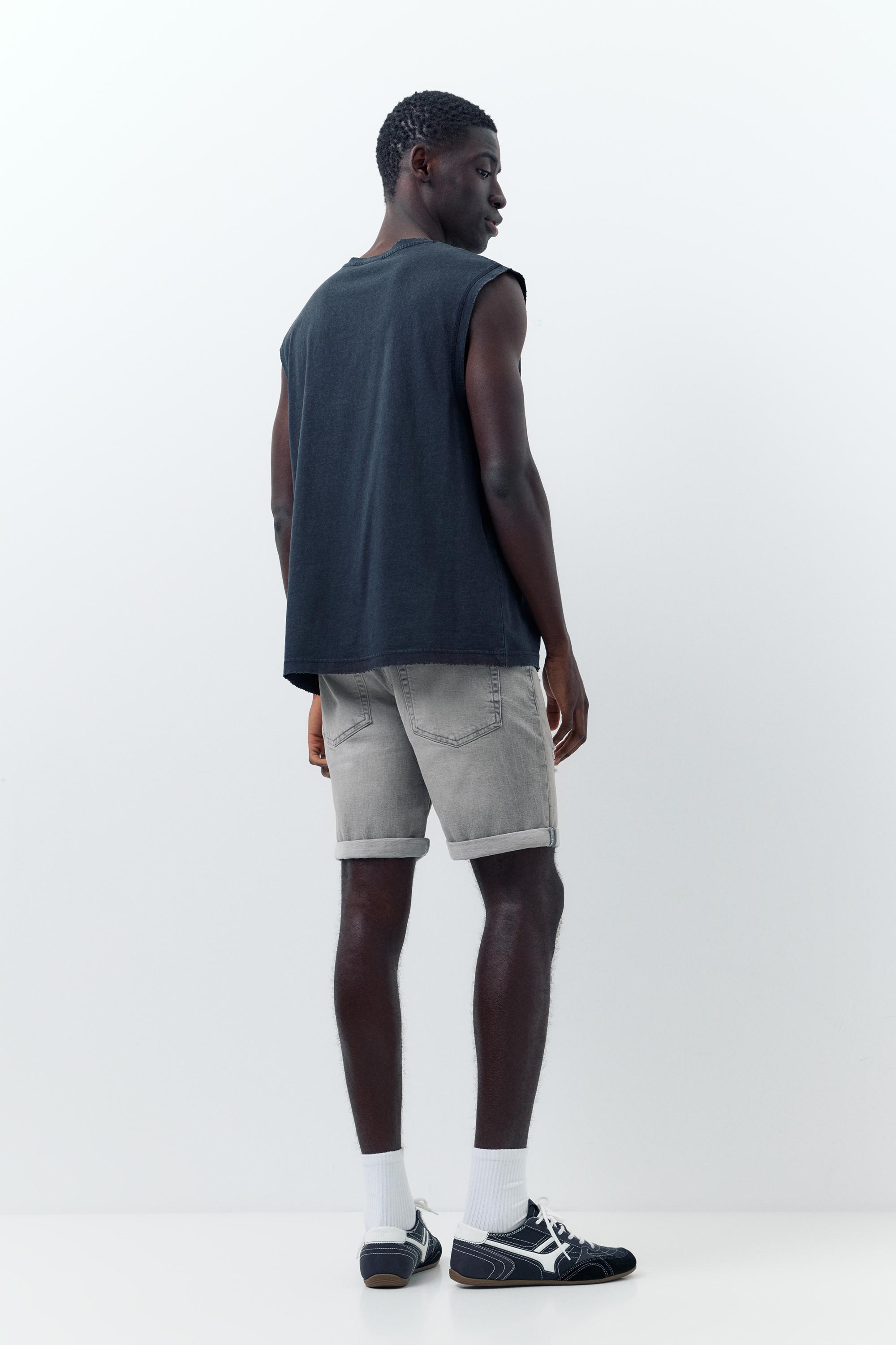 Ripped denim Bermuda shorts — Dark grey