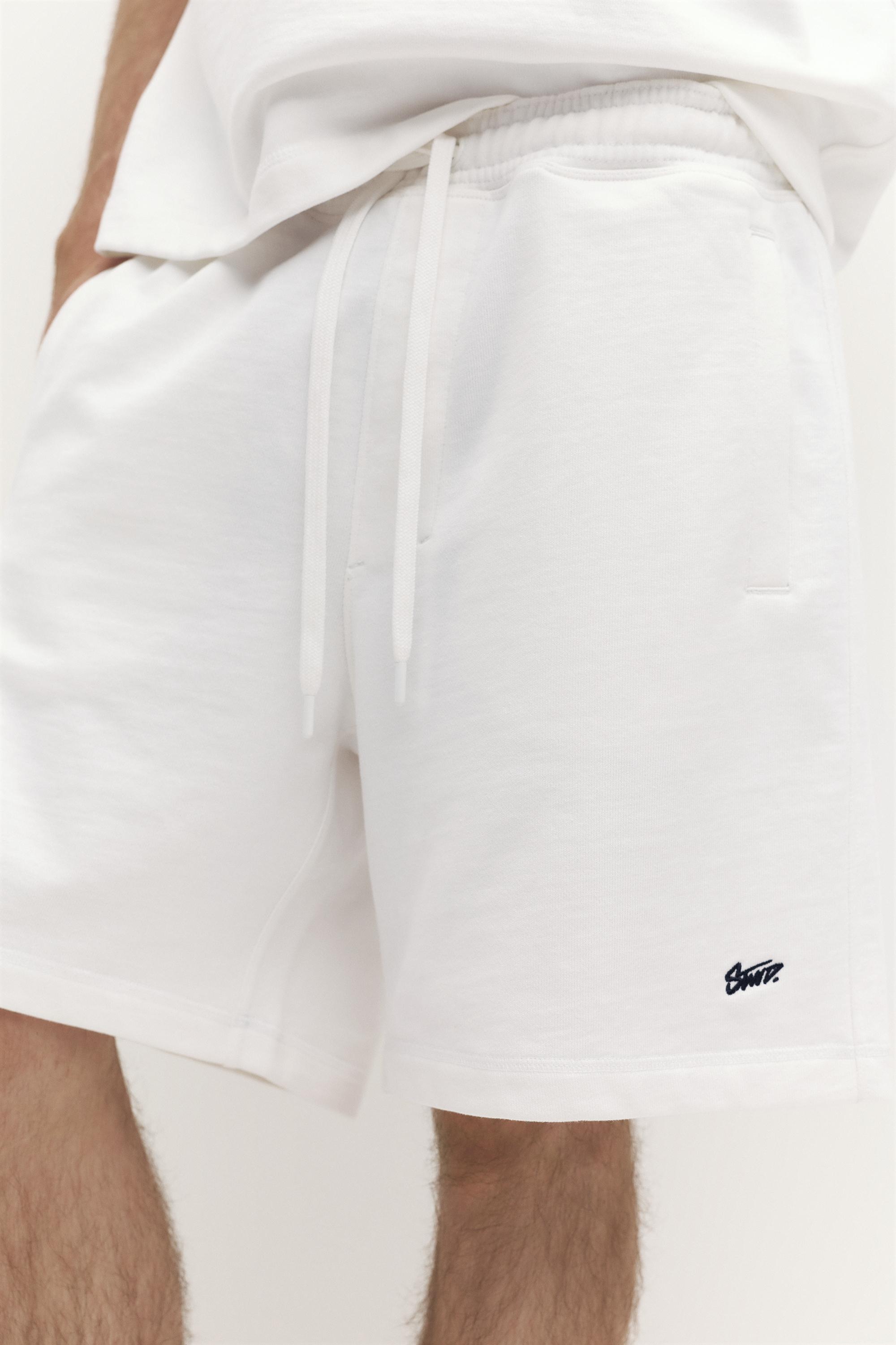 Logolu jogger bermuda şort - Görsel 16