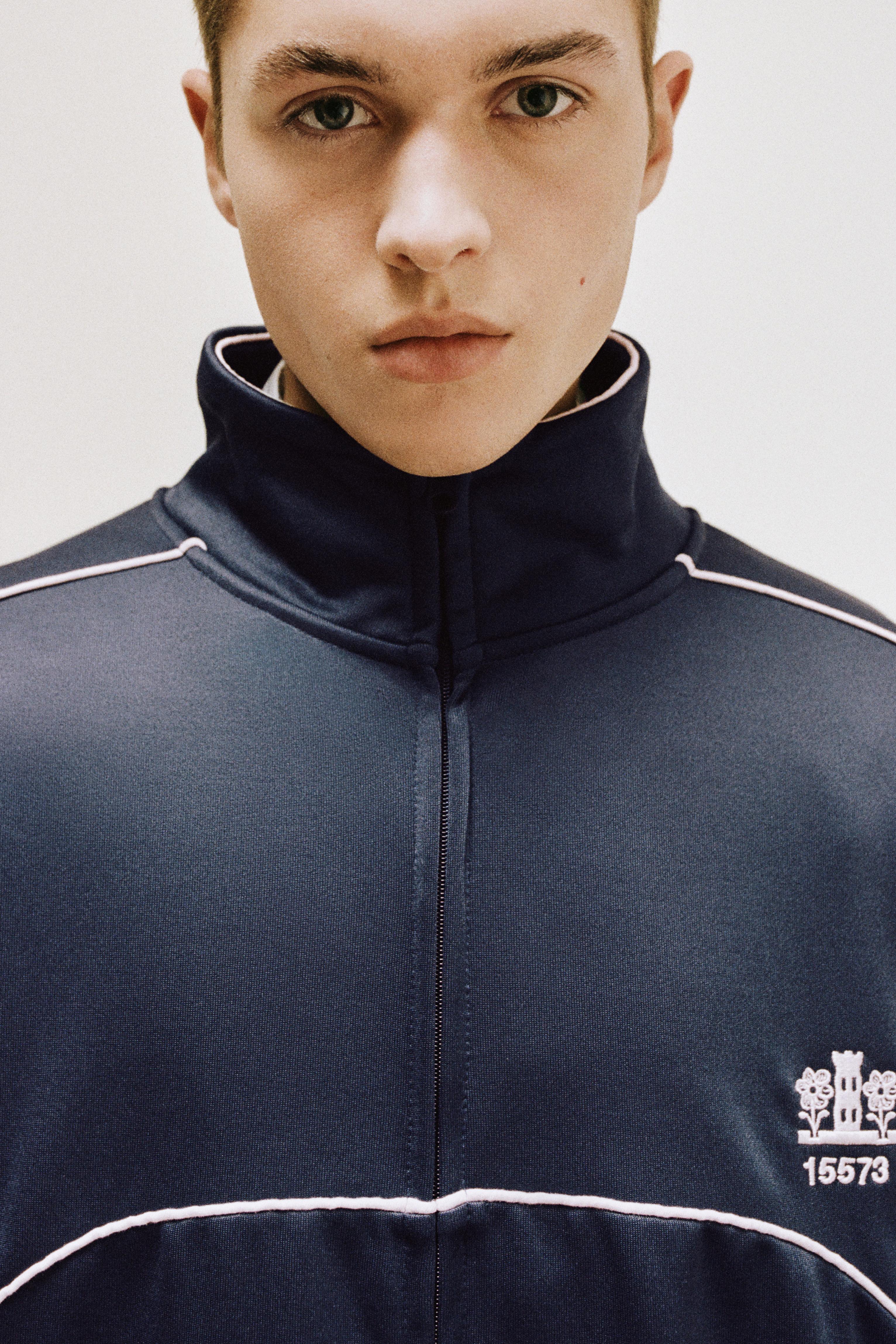 Fermuarlı nakışlı ceket - Görsel 17