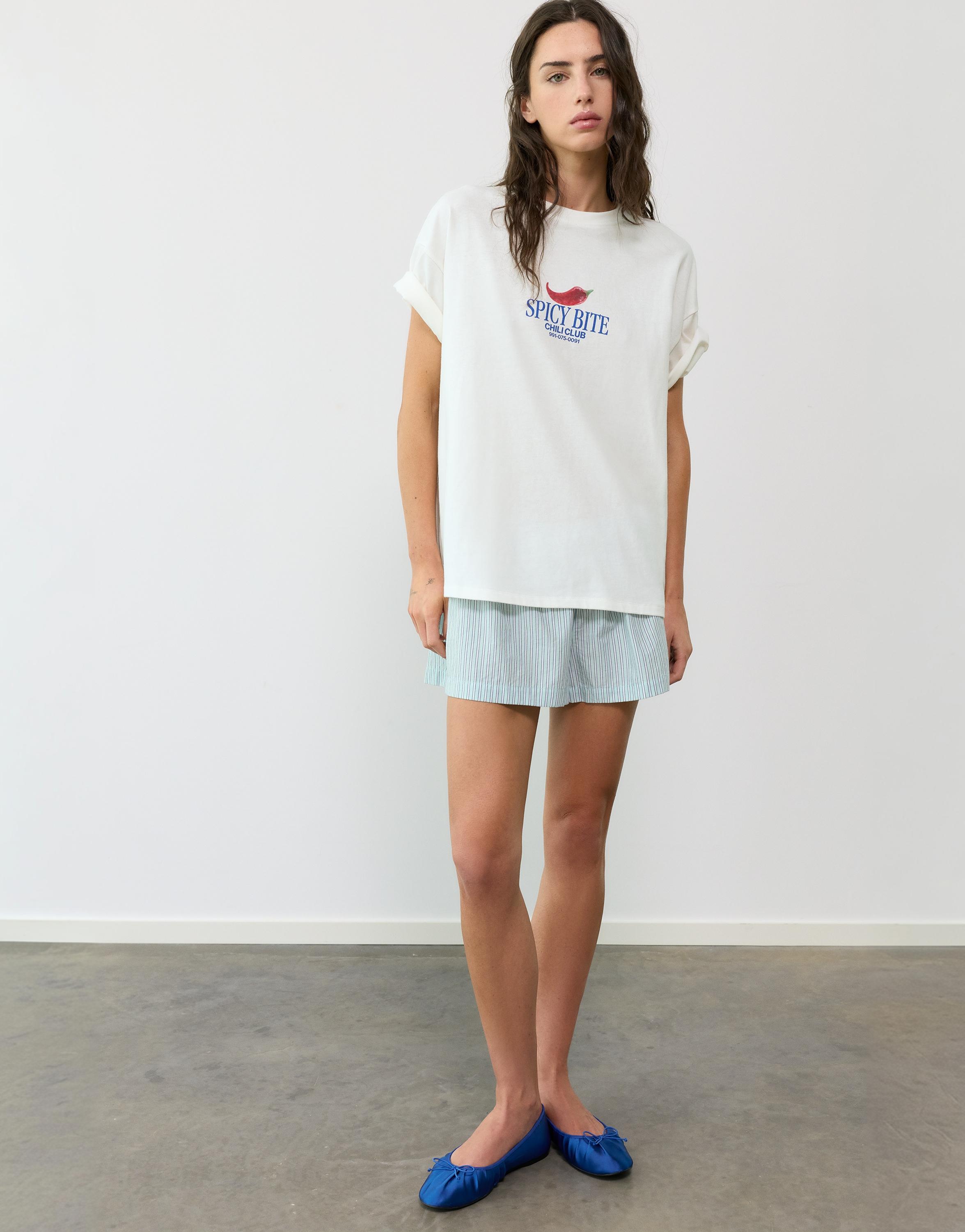 Oversize chilli graphic T-shirt — Ice