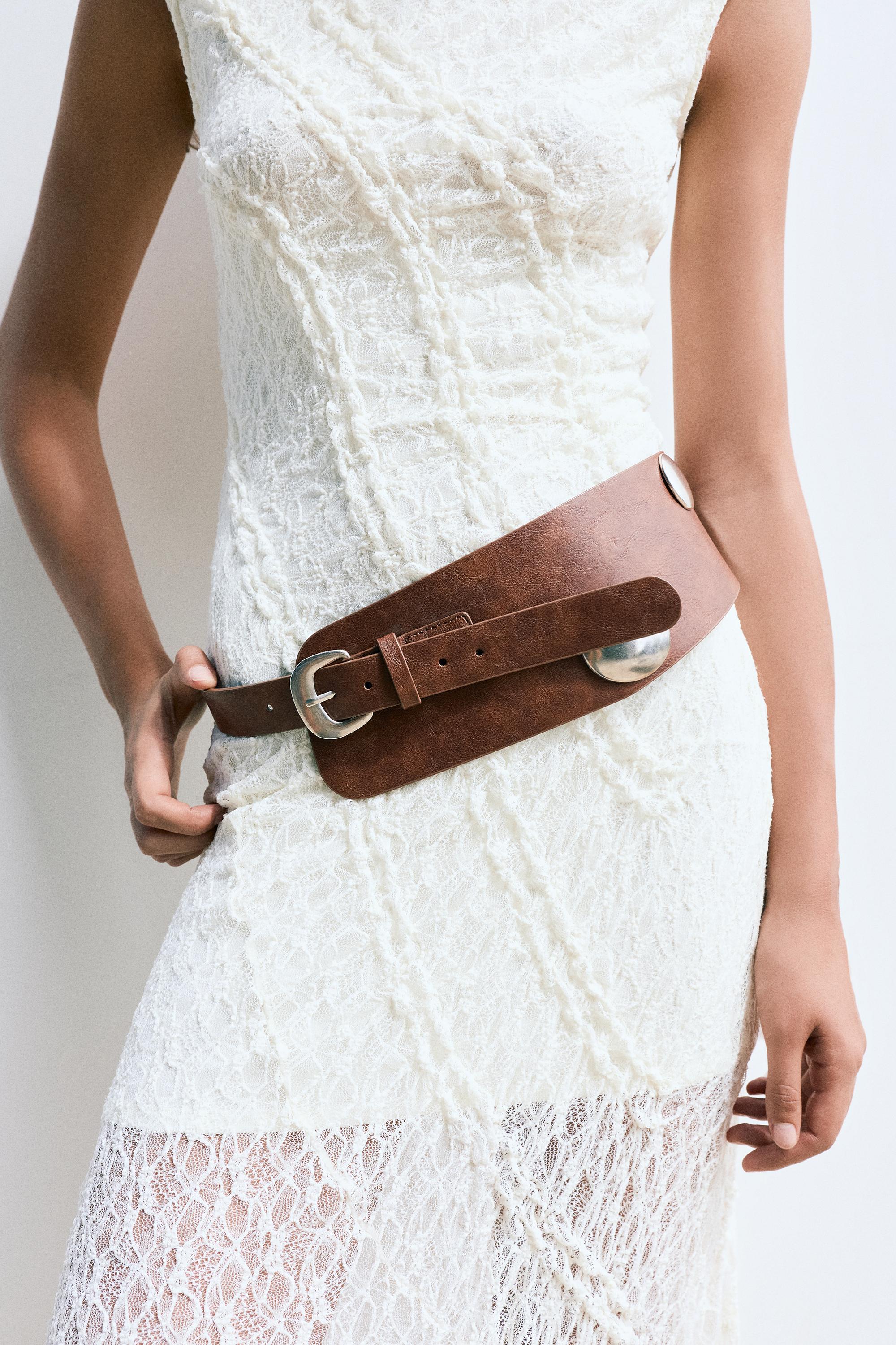 Studded belt — Brown