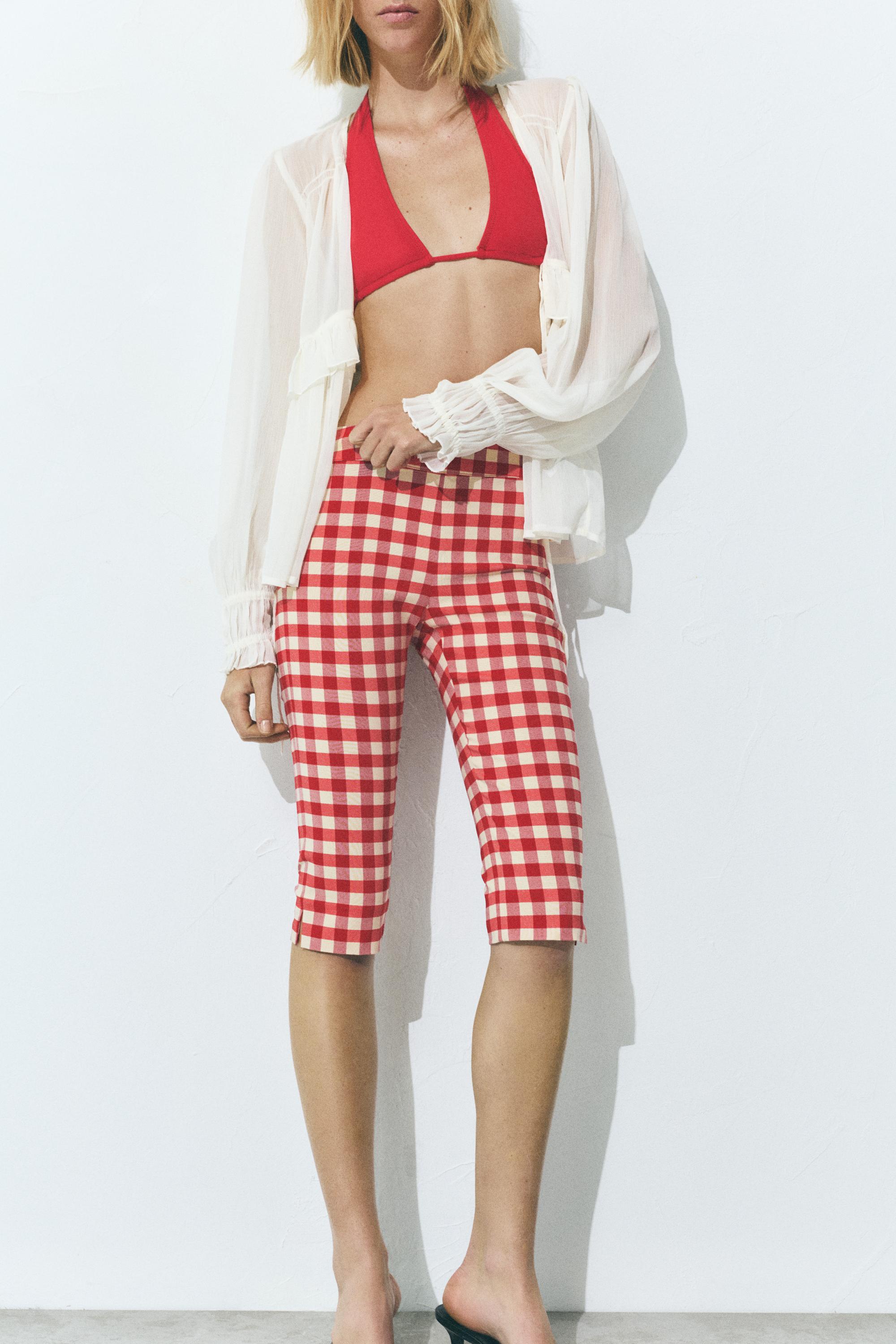 Gingham check capris — Red/White