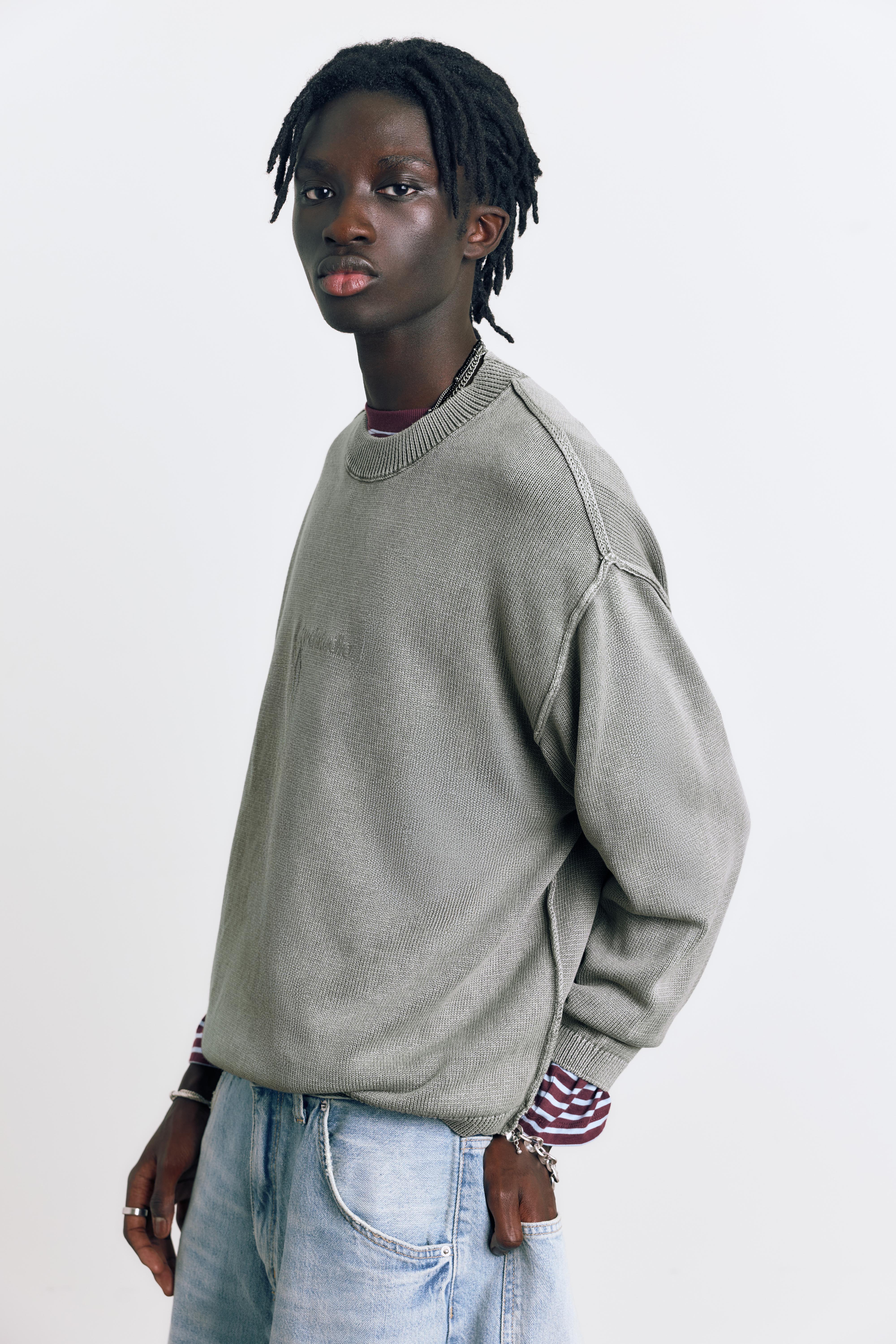 STWD Studio embroidered jumper — Faded black