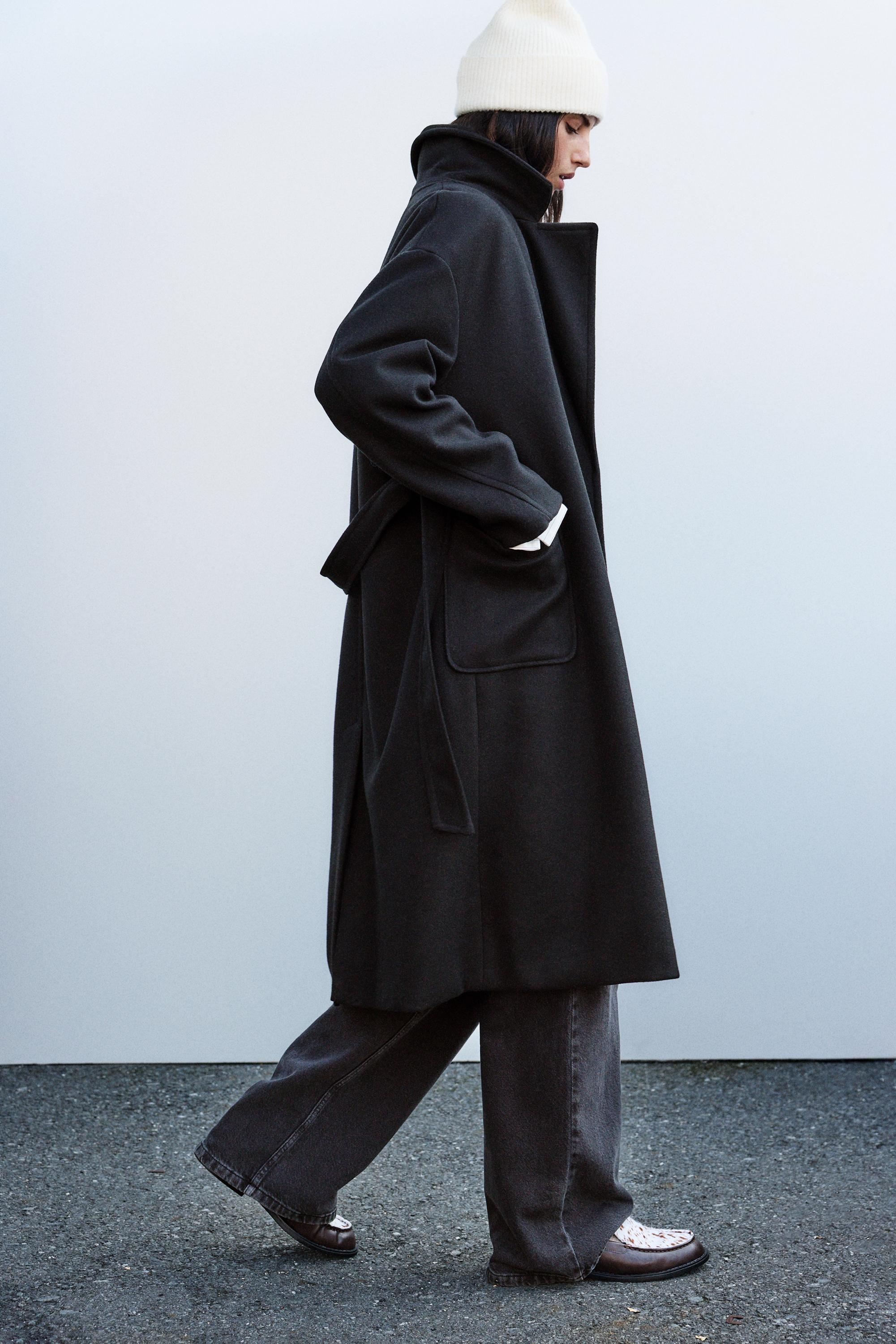 Long felt coat with belt — Black