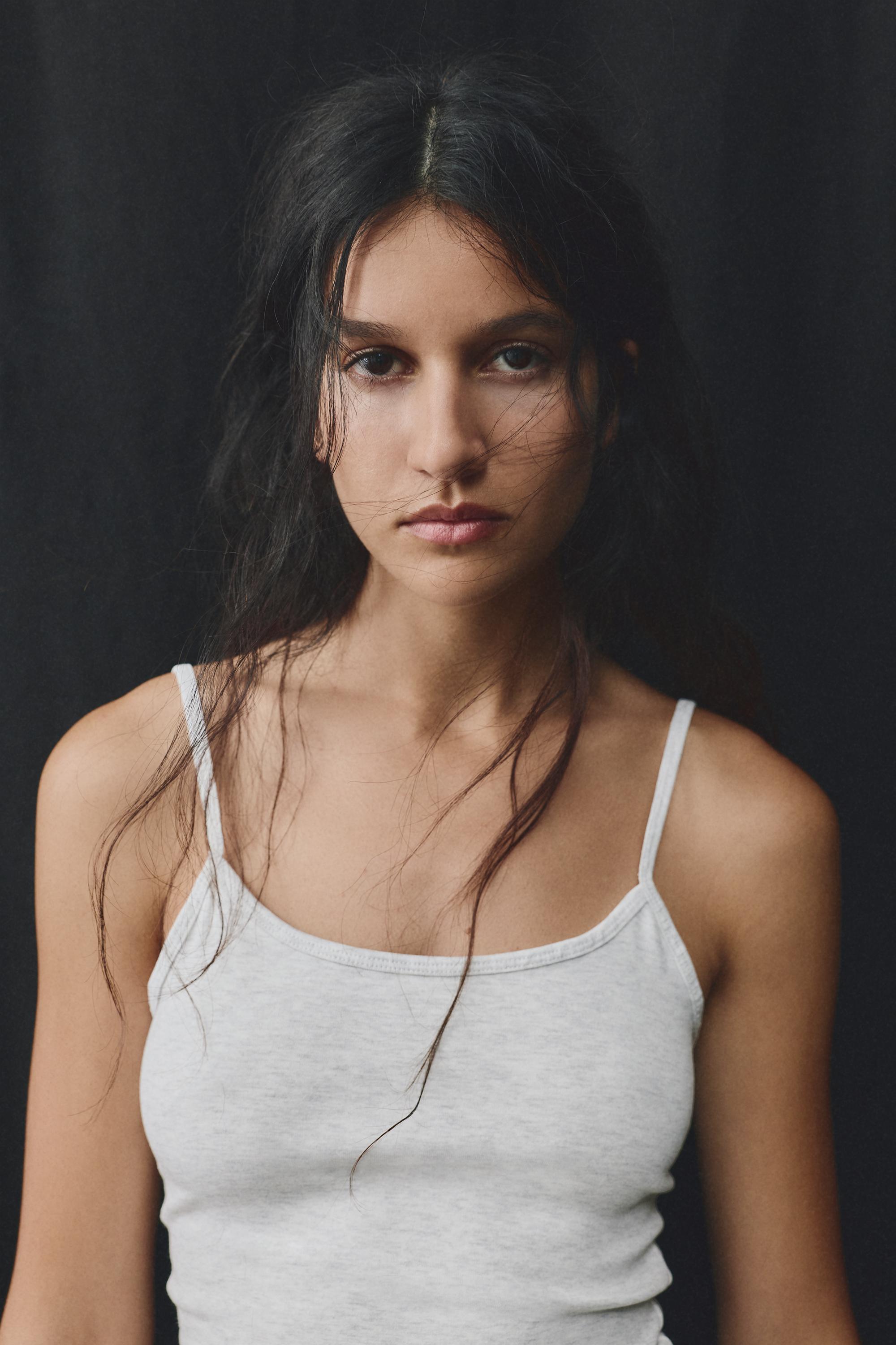 Thin strap top — Grey marl