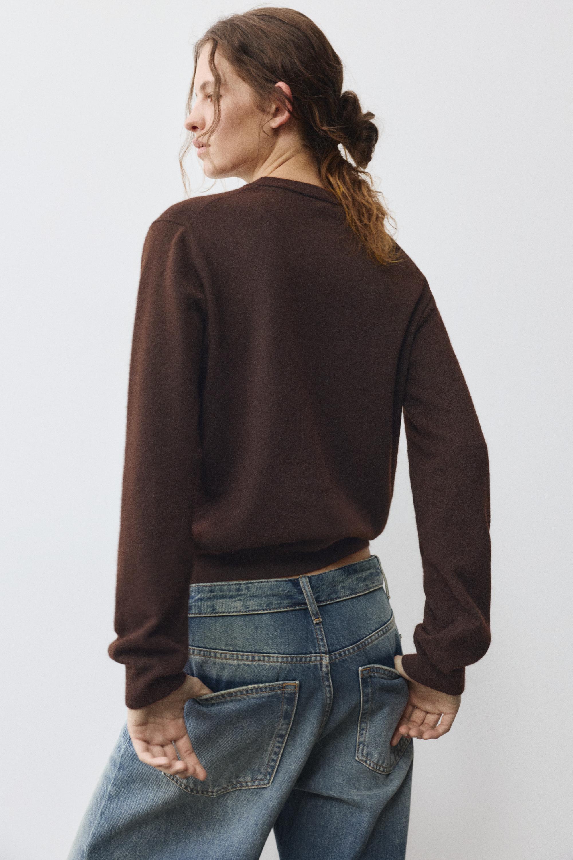 Soft knit jumper — Brown