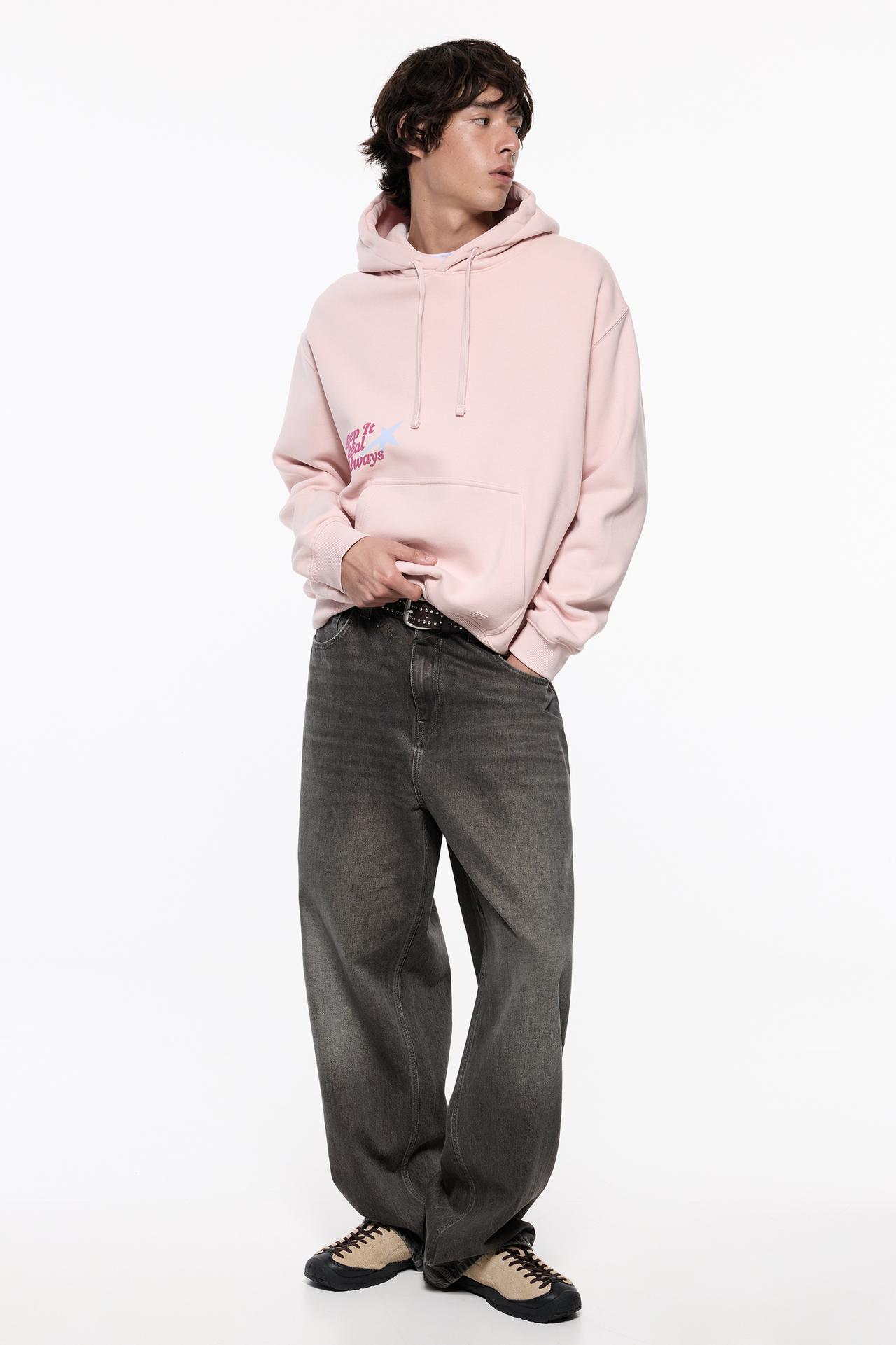 Graphic sweatshirt with hood — Pink