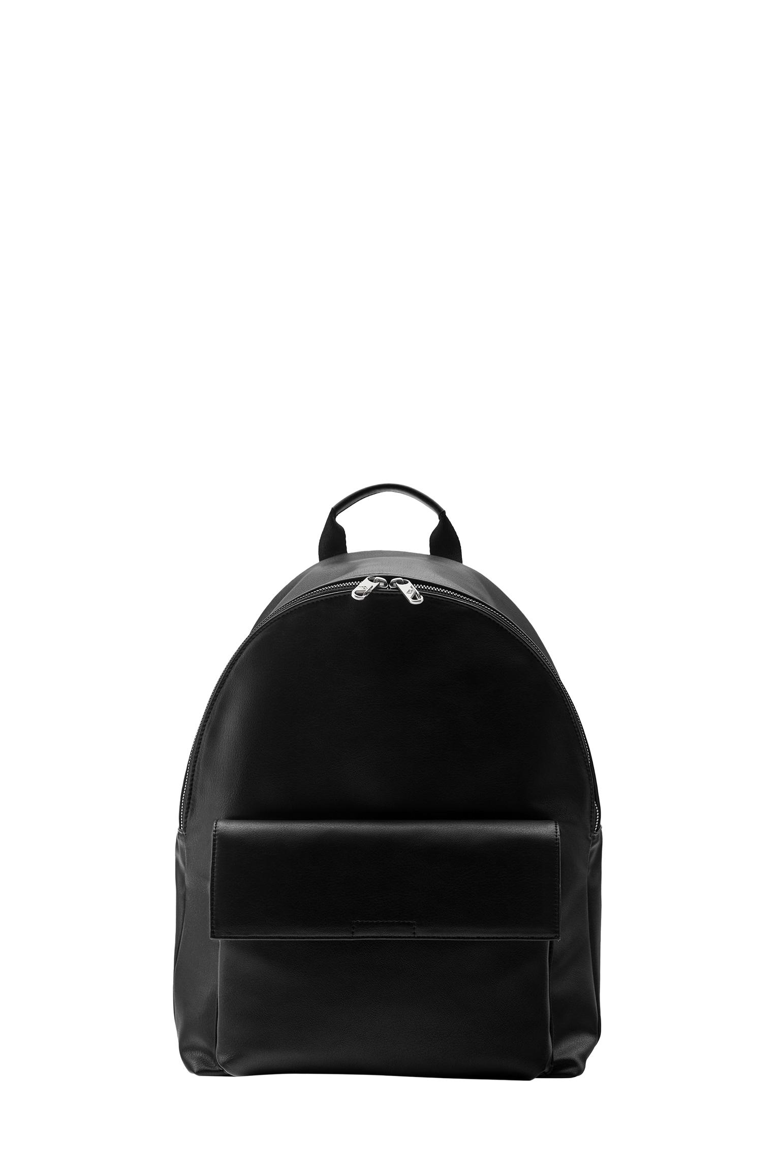 Casual flap backpack — Black