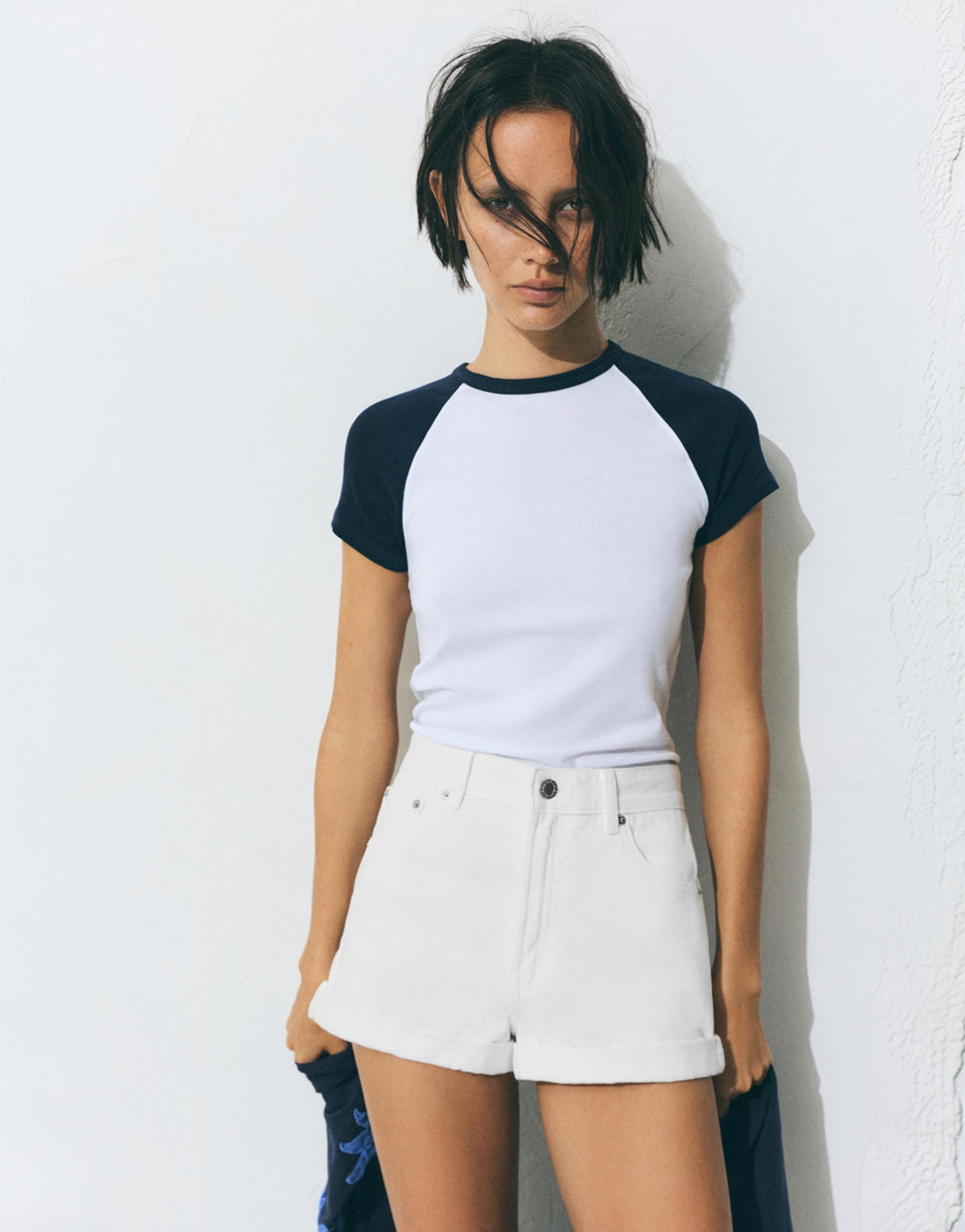 Denim mom fit shorts with turn-up hems — White