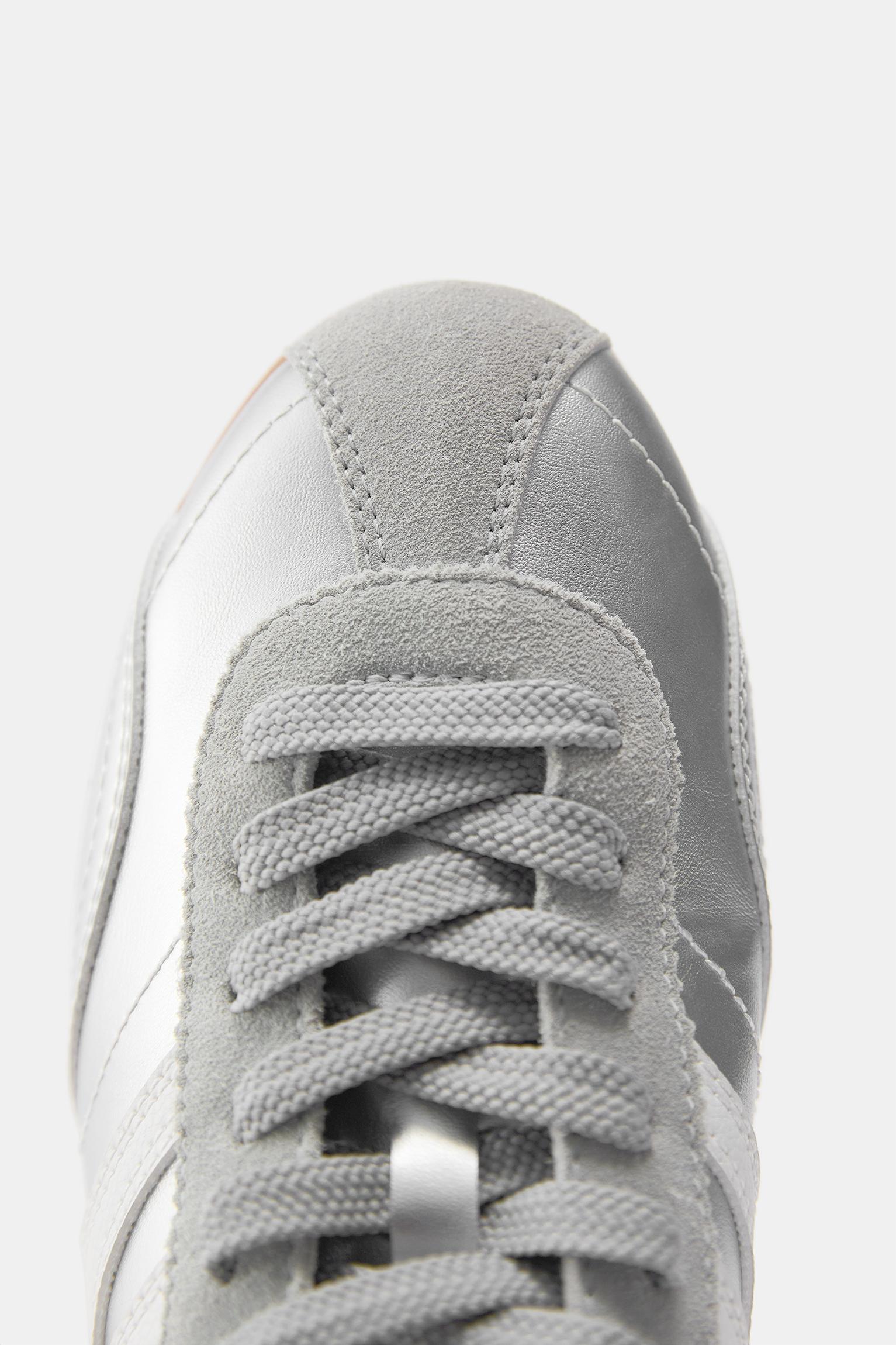 Retro metallic trainers — Silver