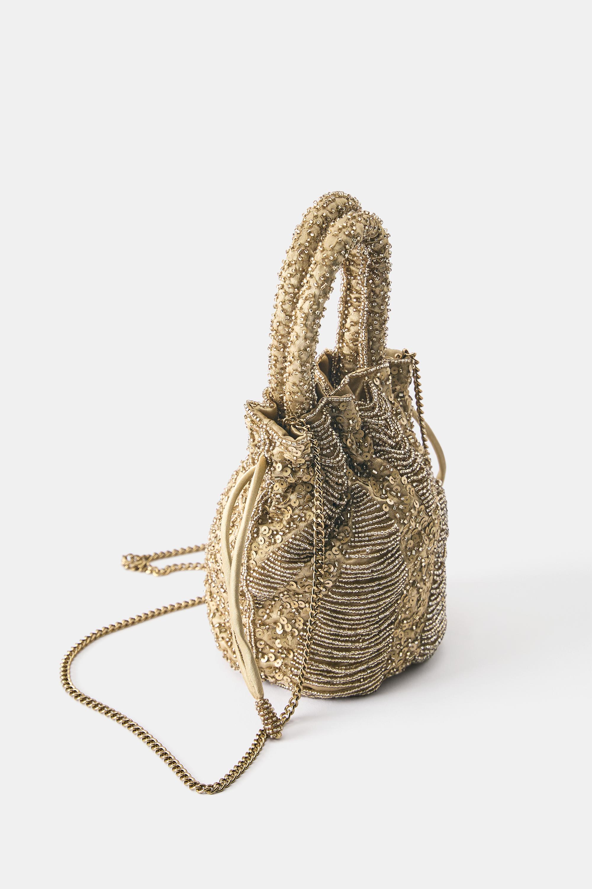 Beaded bag — Gold