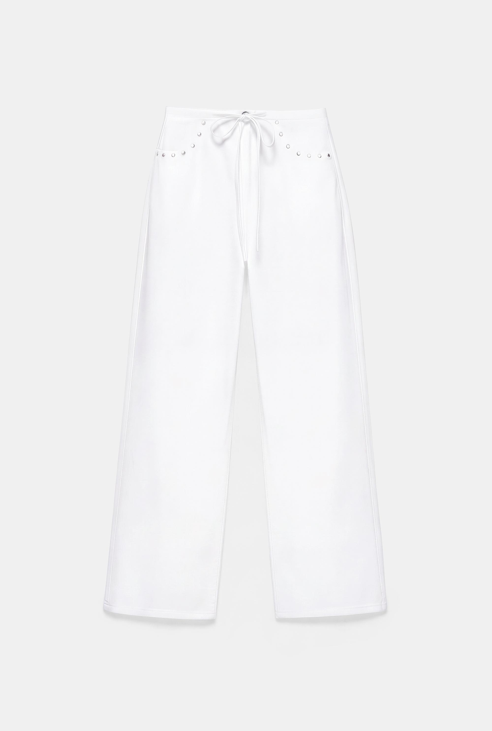 White studded baggy jeans — White