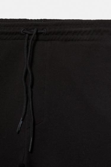 Piqué jogger Bermuda shorts — Black 8