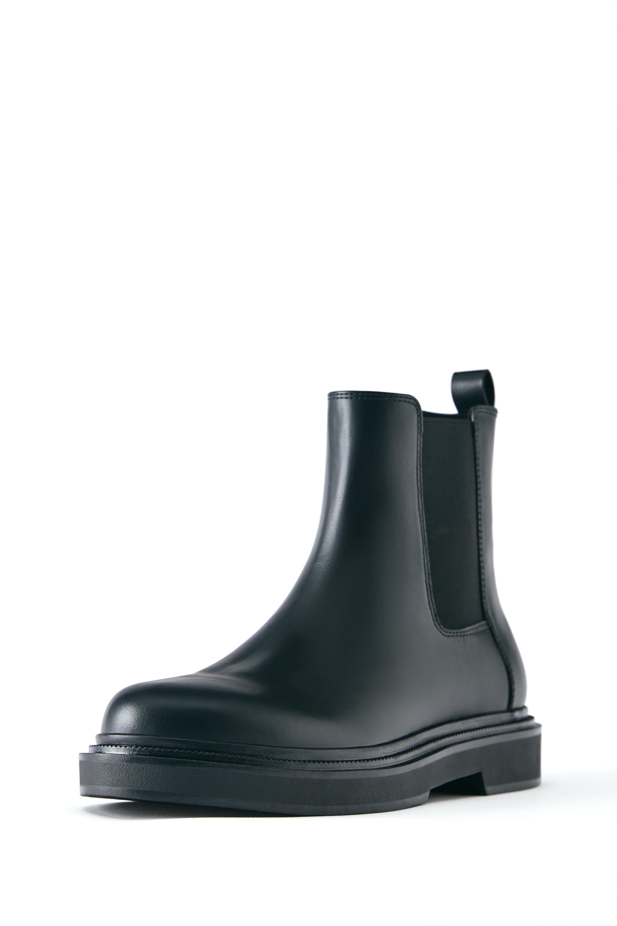 Chelsea ankle boots — Black