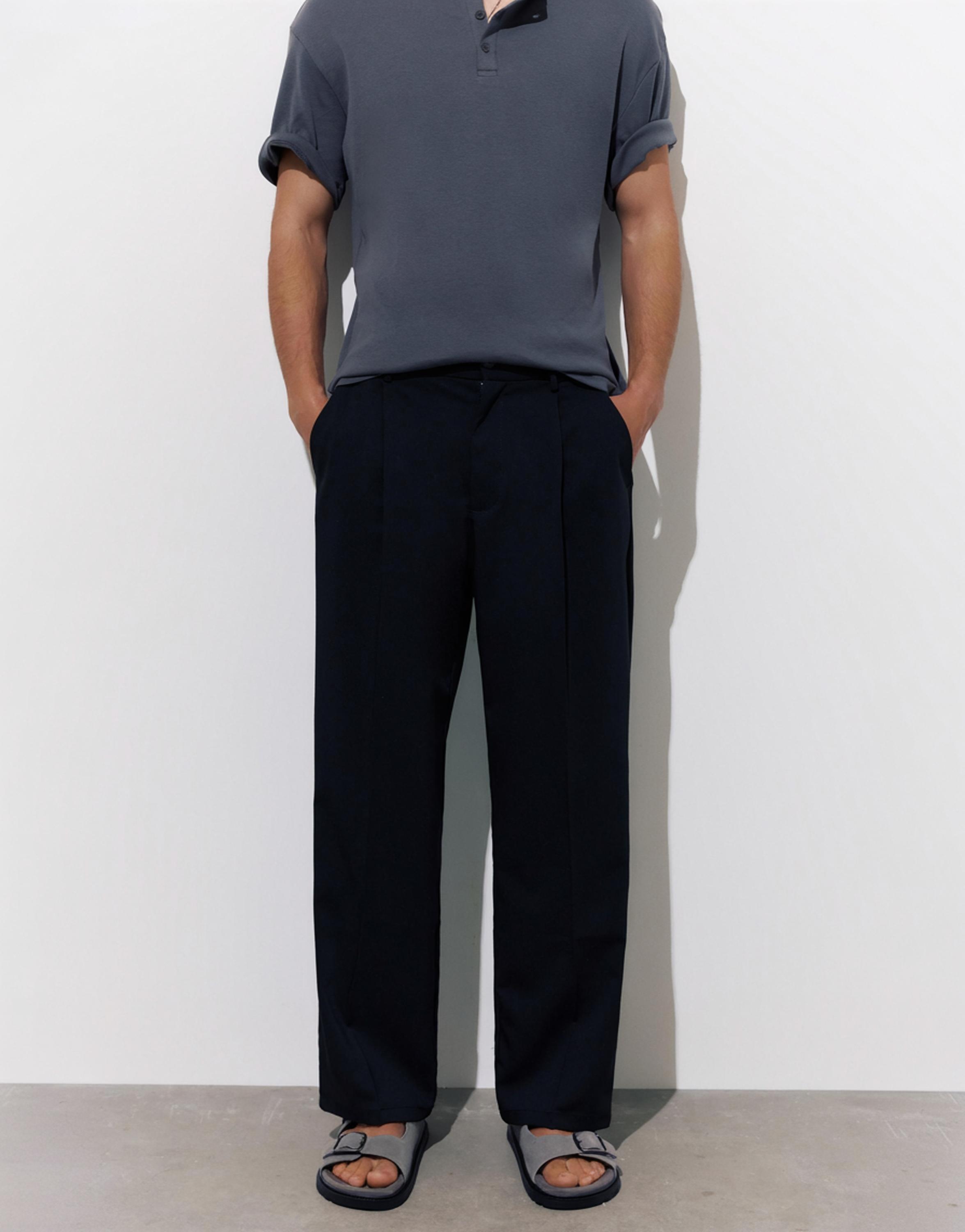 Wide-leg tailored trousers — Black