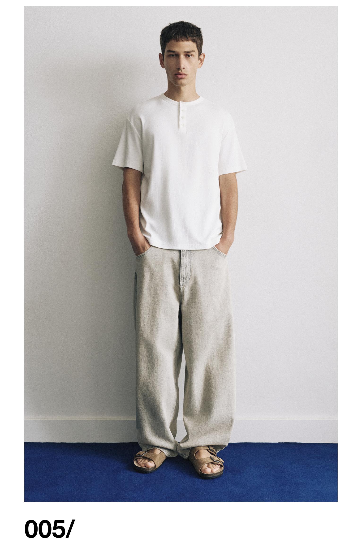 Slim-fit Henley T-shirt — White