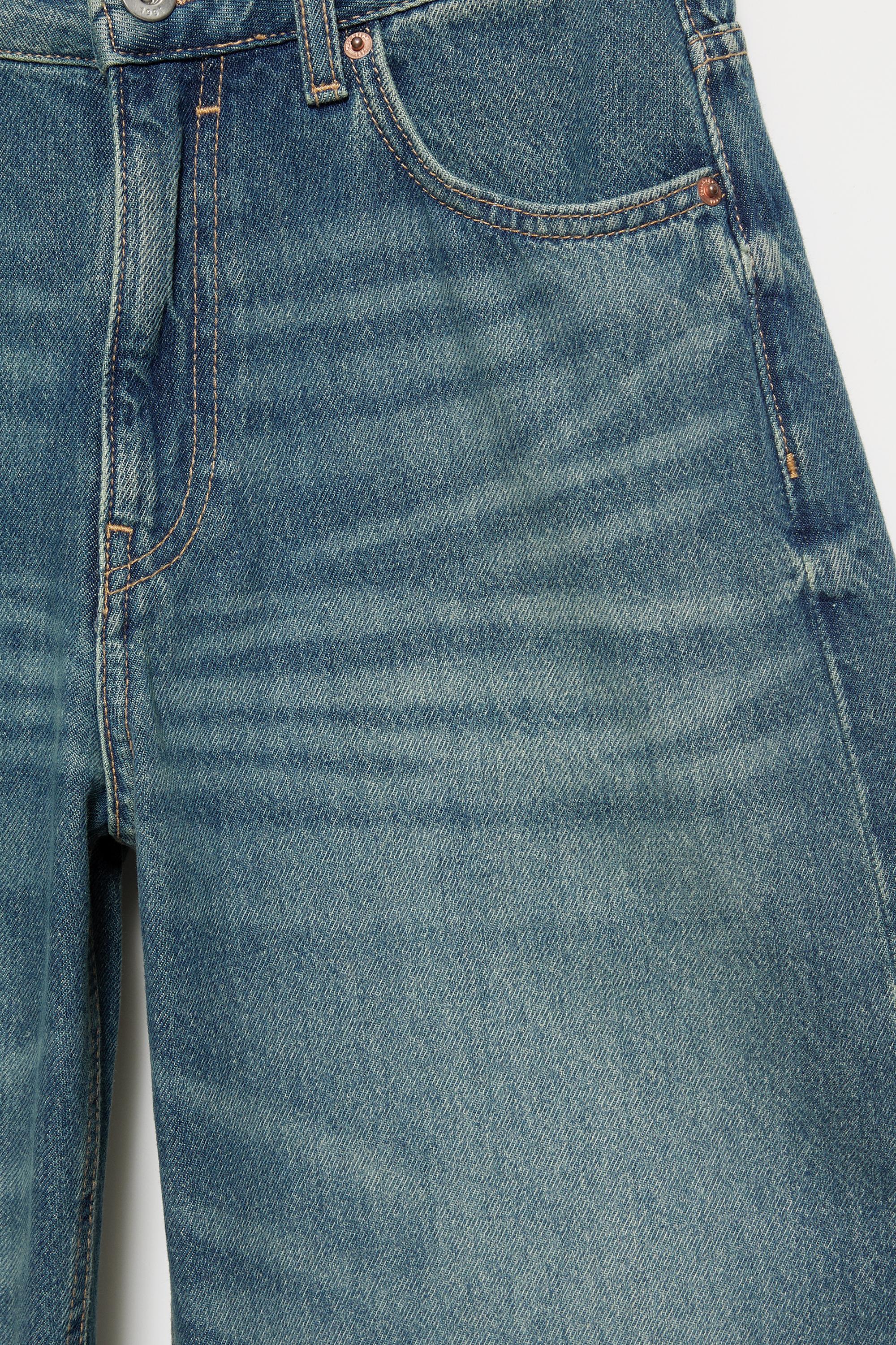Balloon fit baggy jeans with turn-up hems — Dark blue