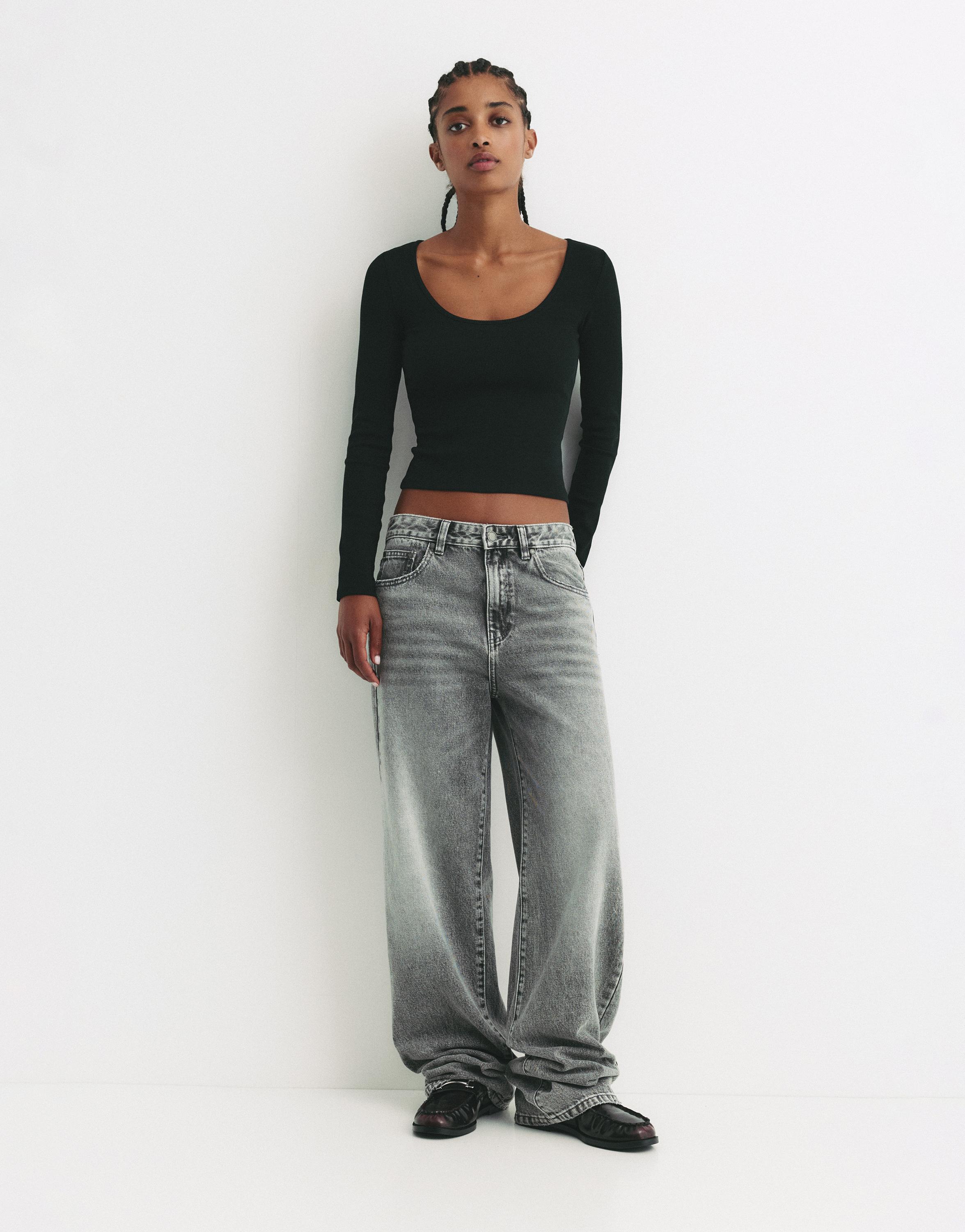 Ribbed round neck T-shirt — Black