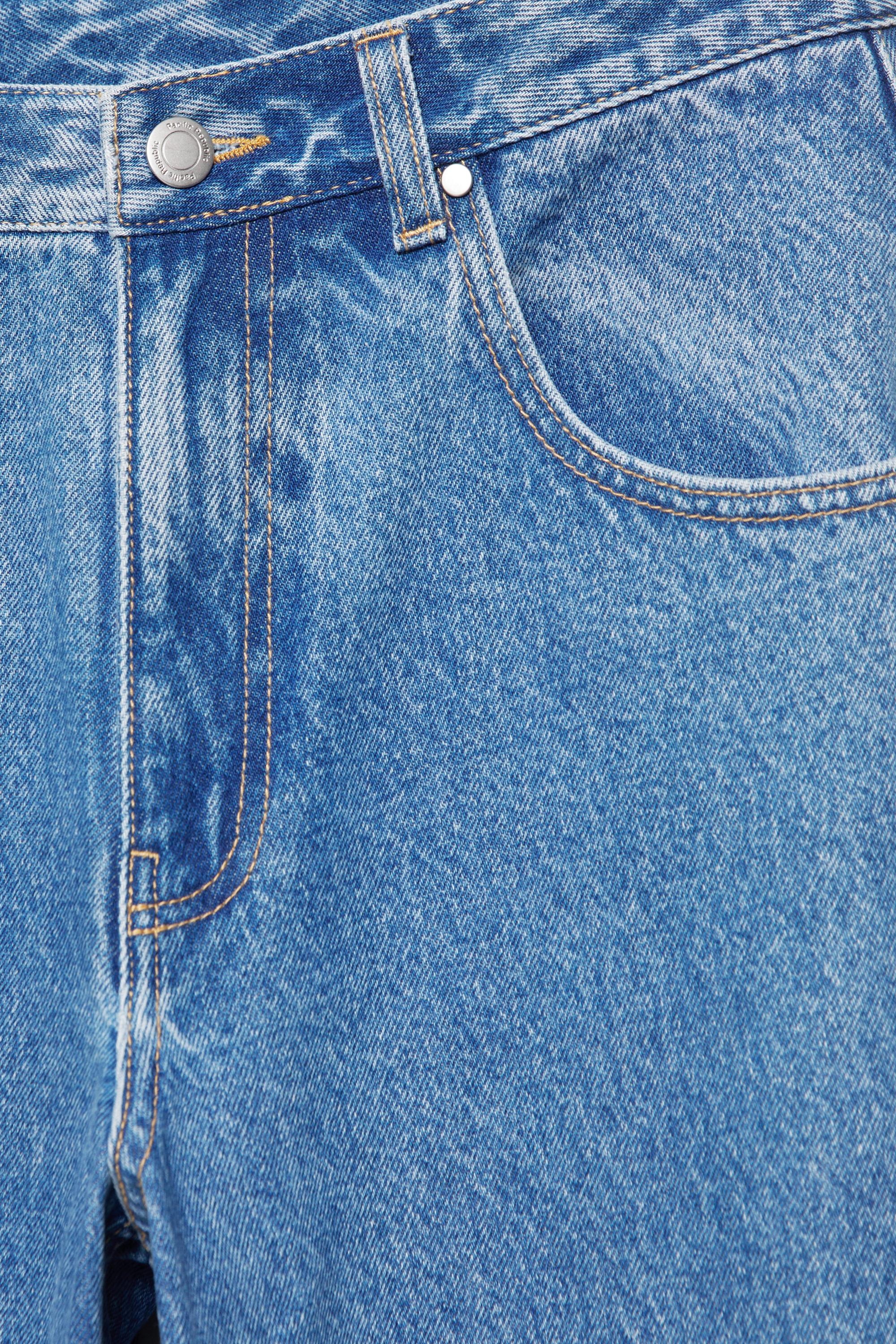 Balloon fit jeans with embroidered text — Medium blue
