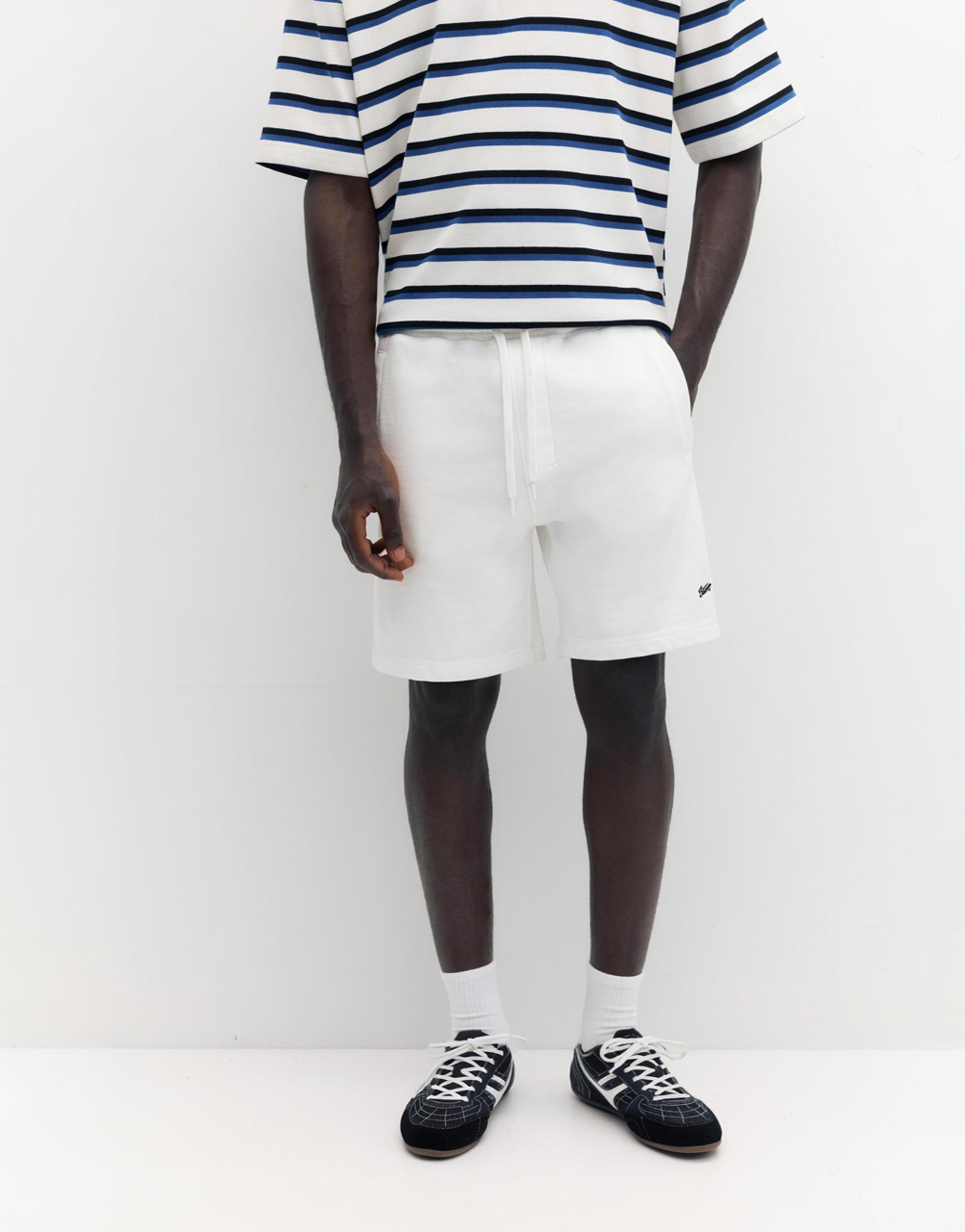 Logolu jogger bermuda şort - Görsel 6