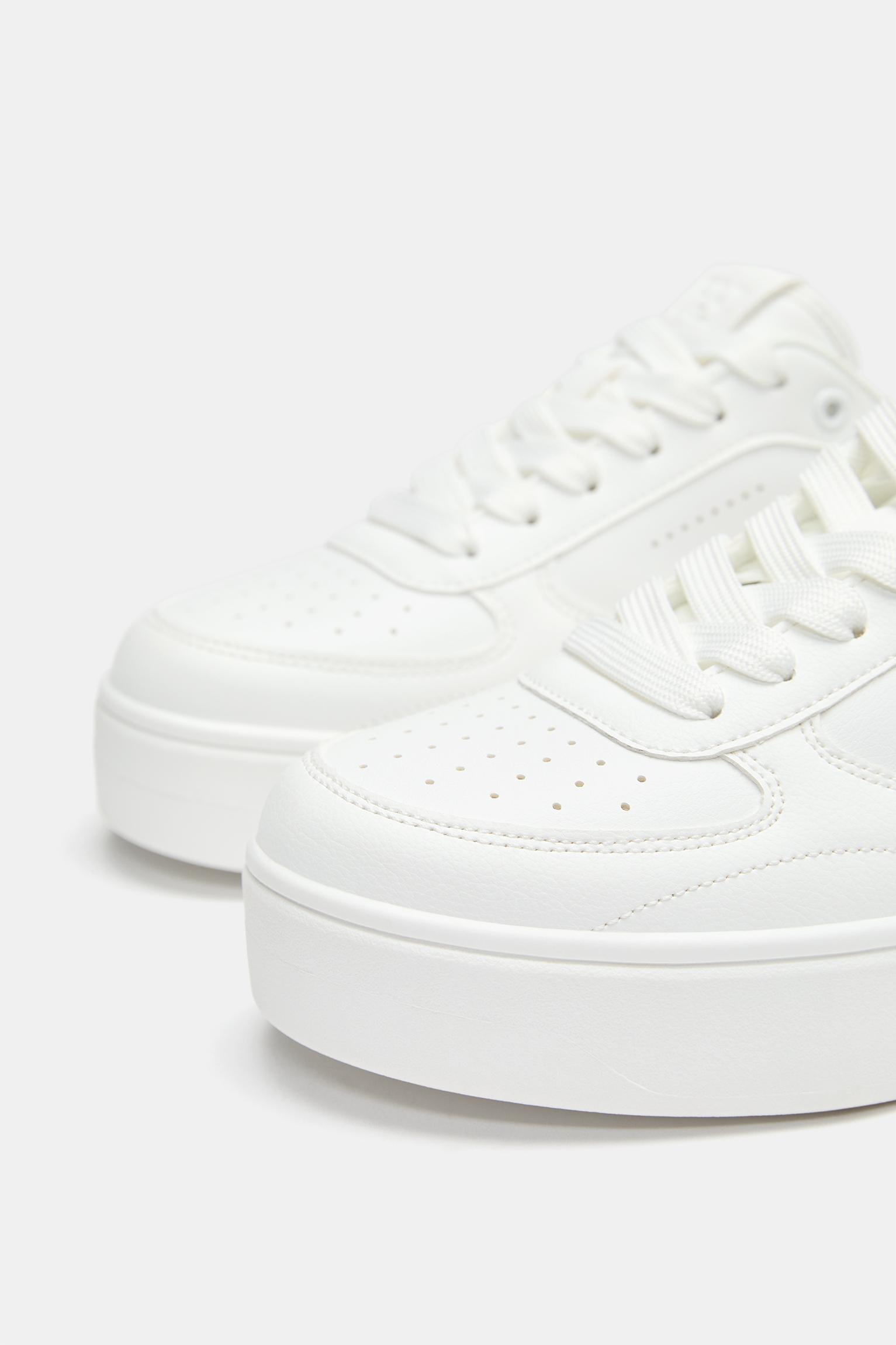 Chunky trainers — White