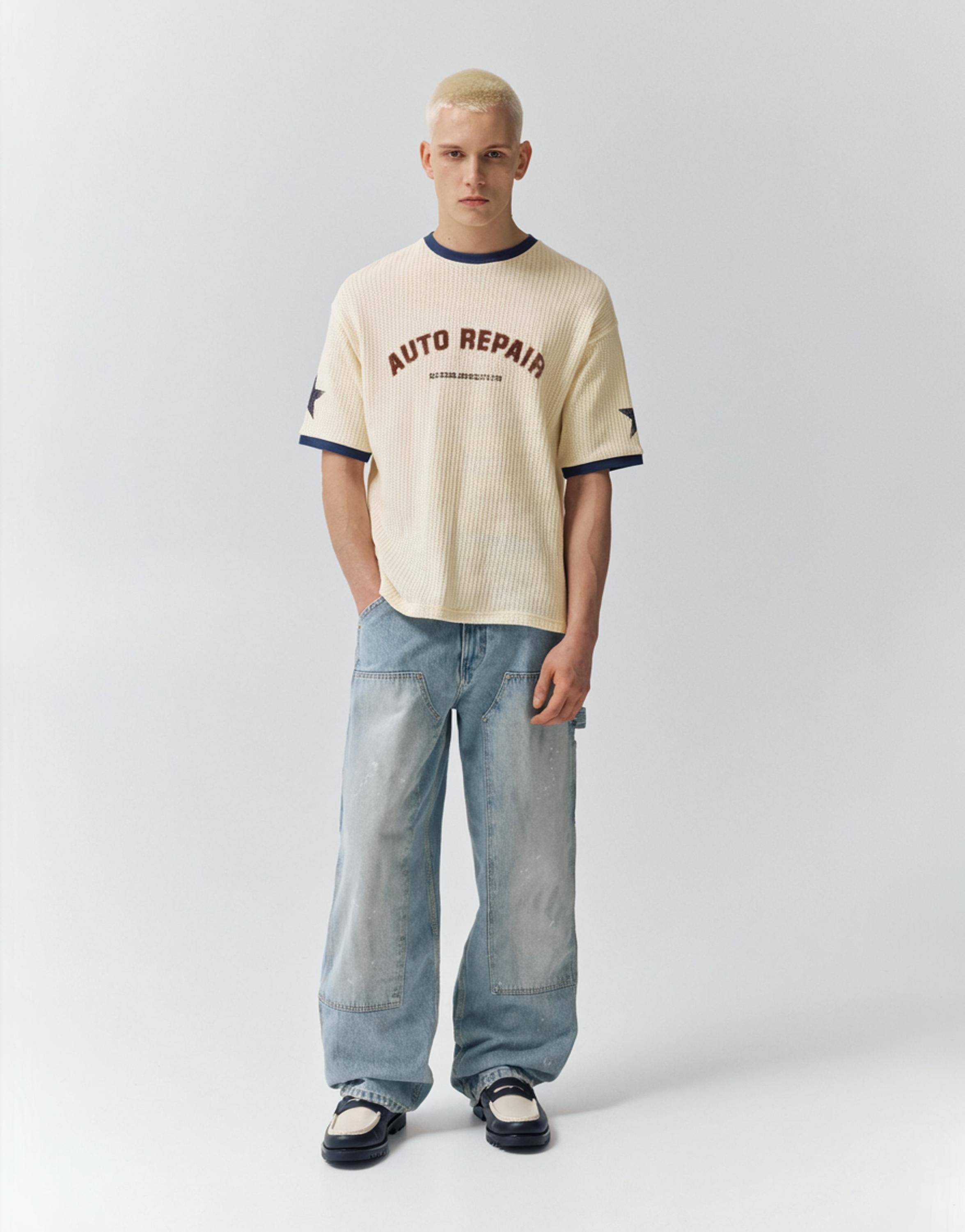 Grafik desenli kısa kollu süveter - Görsel 9