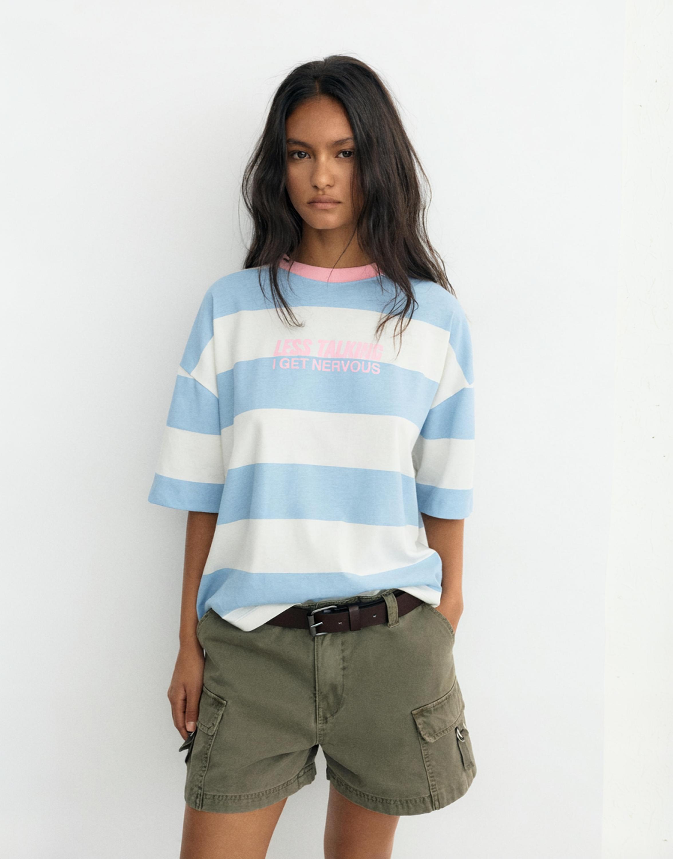Oversize striped graphic T-shirt — Pale blue