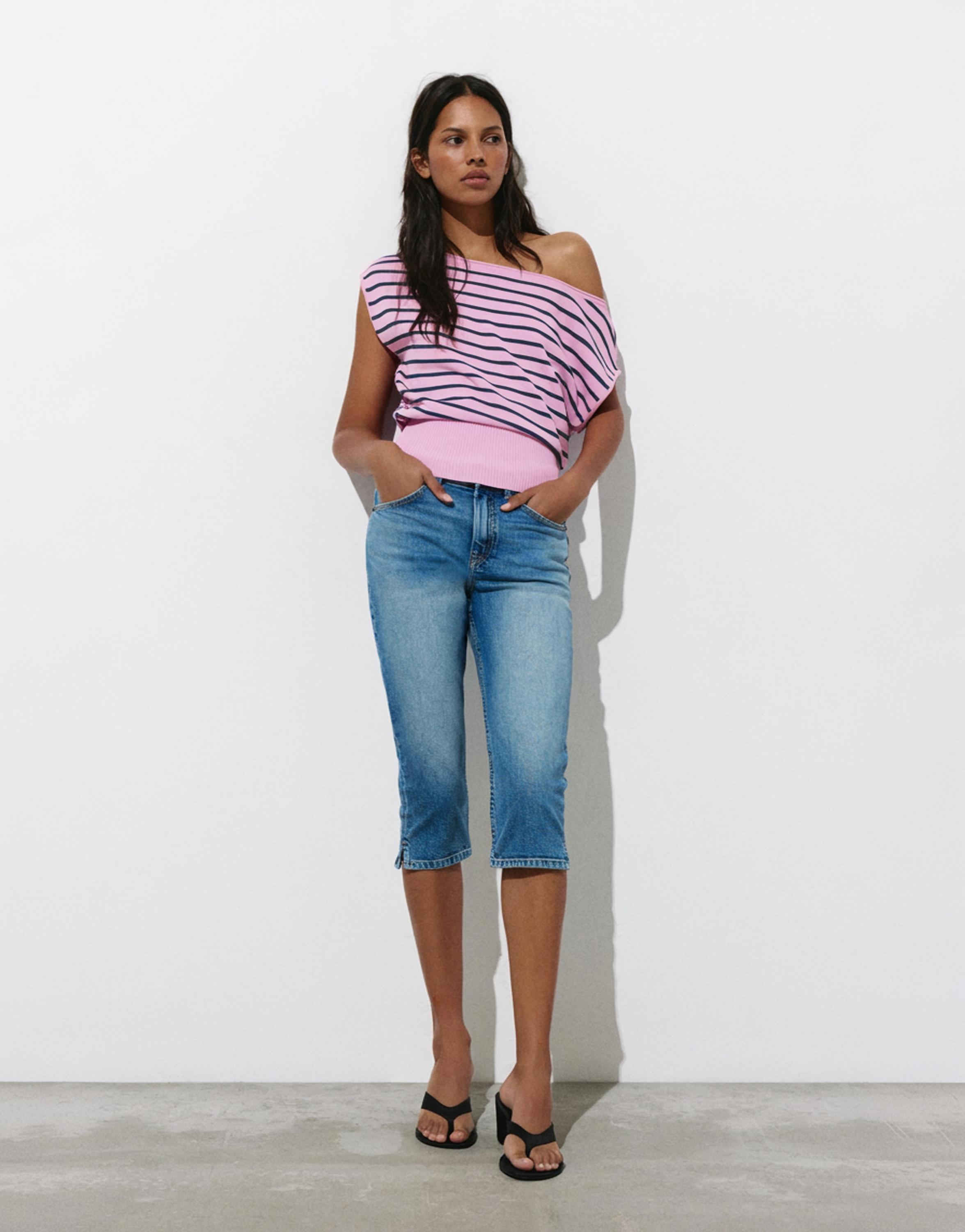 Asymmetric knit T-shirt — Pink