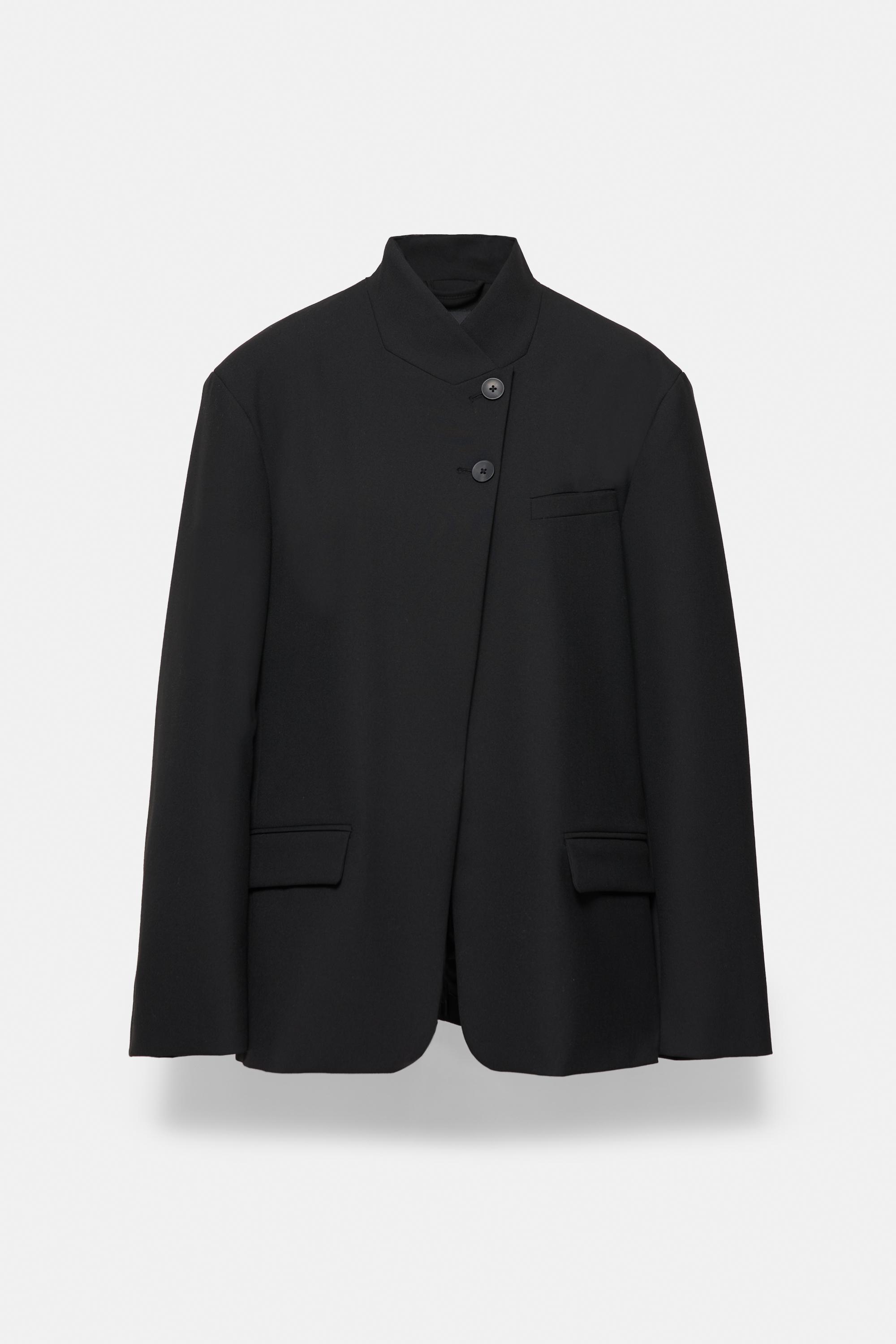 Black double-breasted blazer — Black