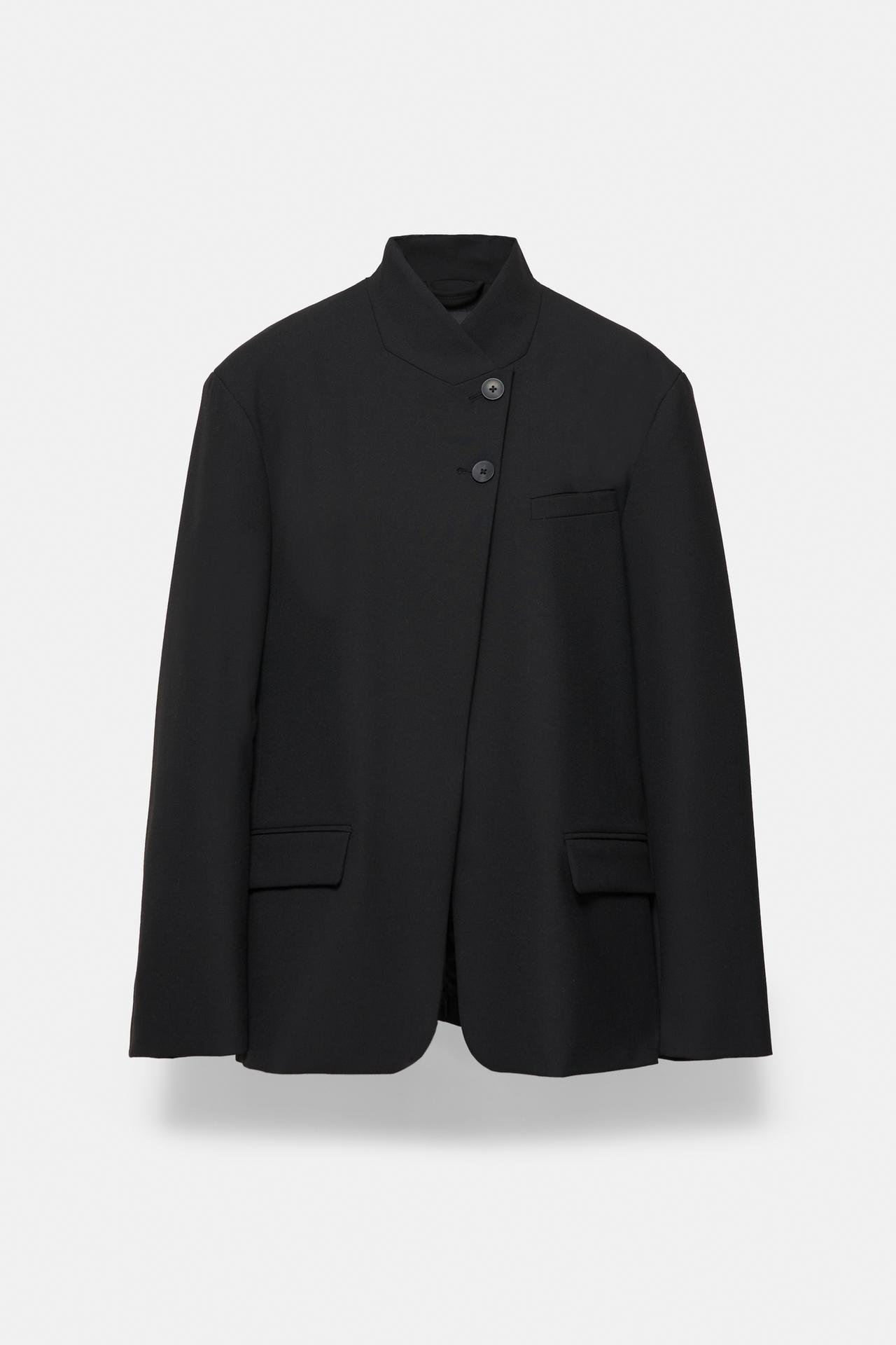 Black double-breasted blazer — Black