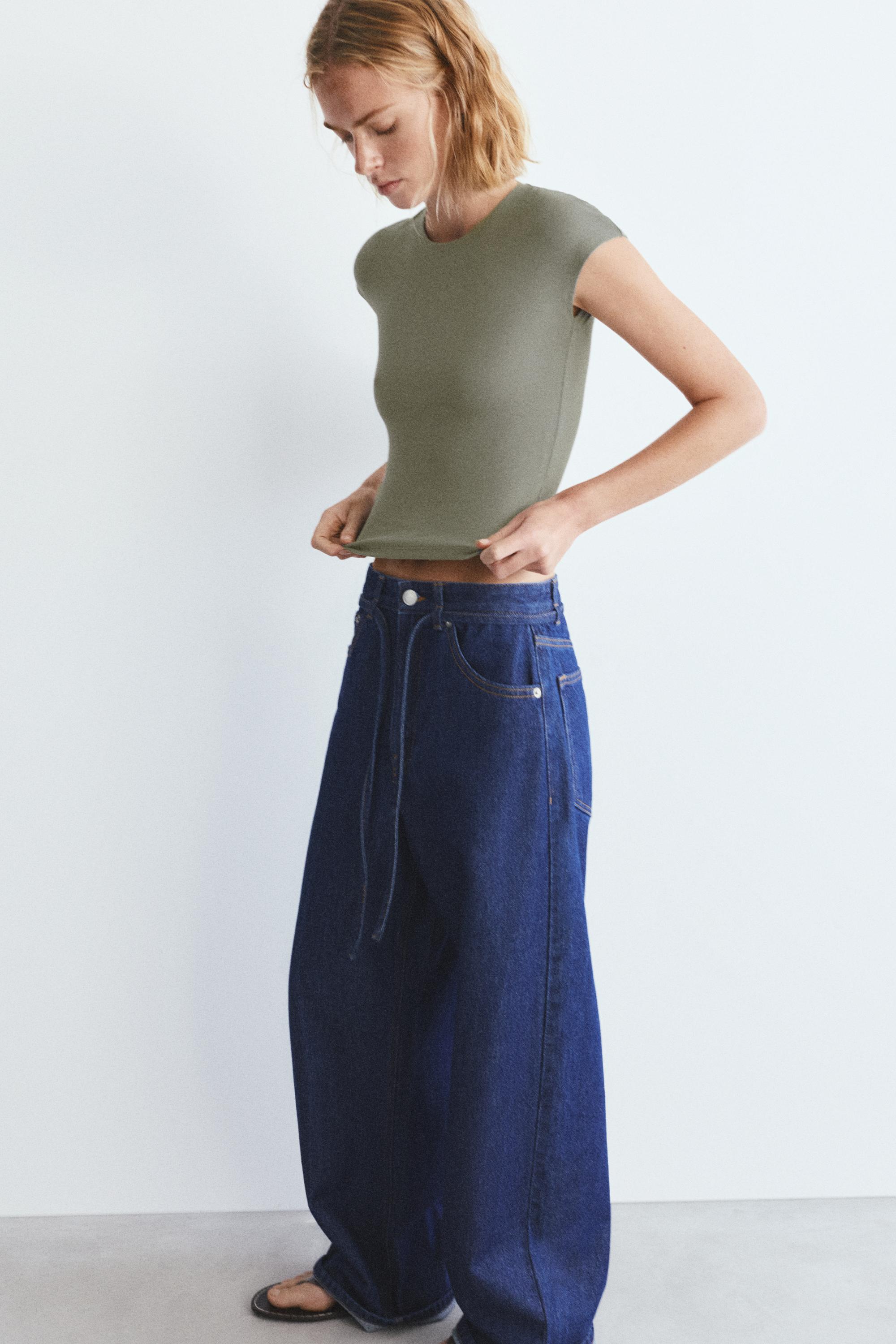 Dar Kesim Kısa Kollu Tişört - Görsel 110