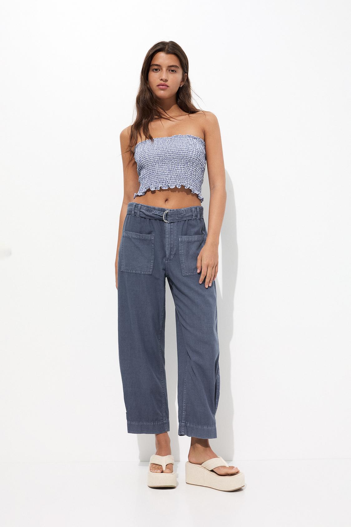 Hose mit verstellbarem Gürtel - PULL&BEAR