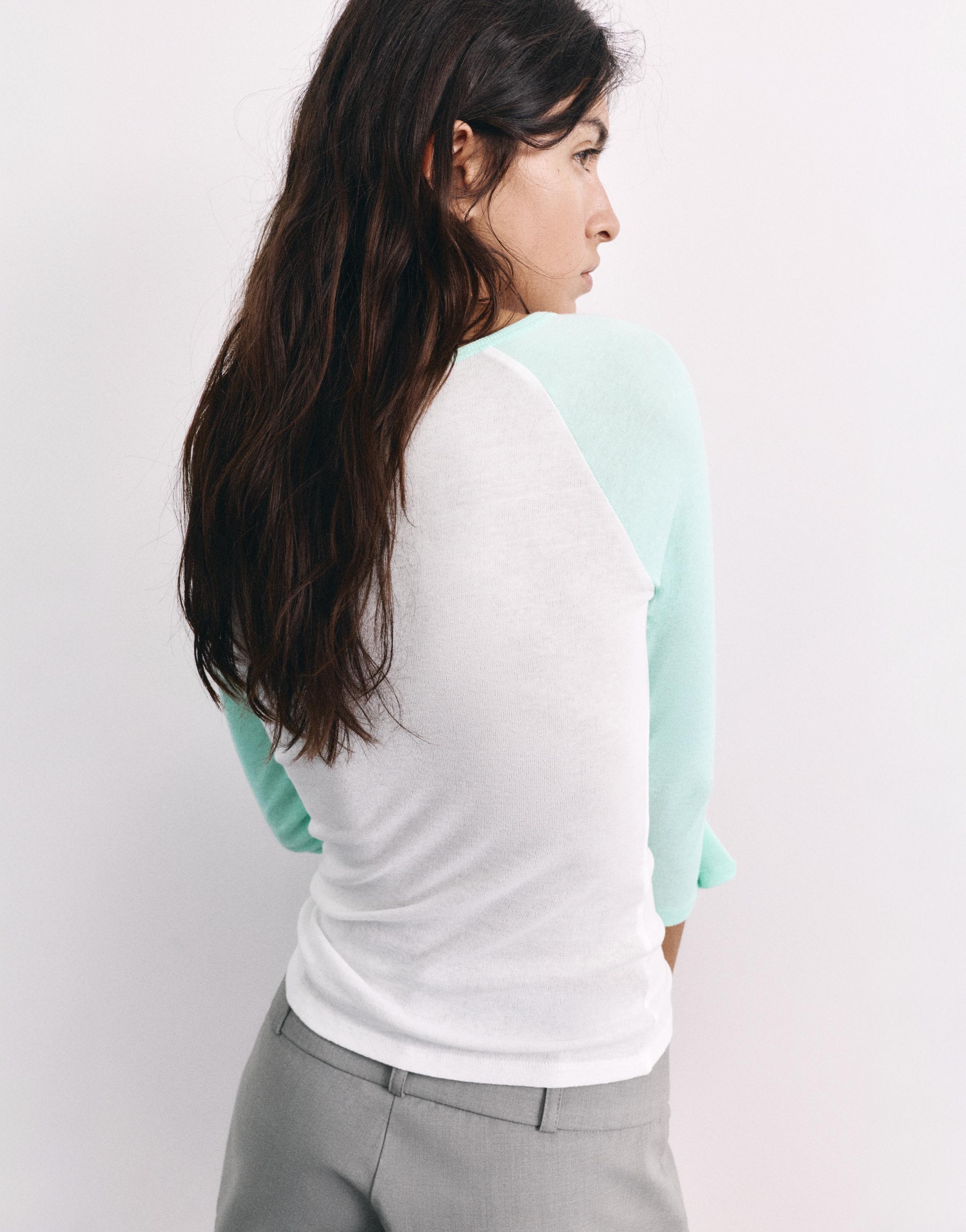 Raglan sleeve T-shirt — Ice