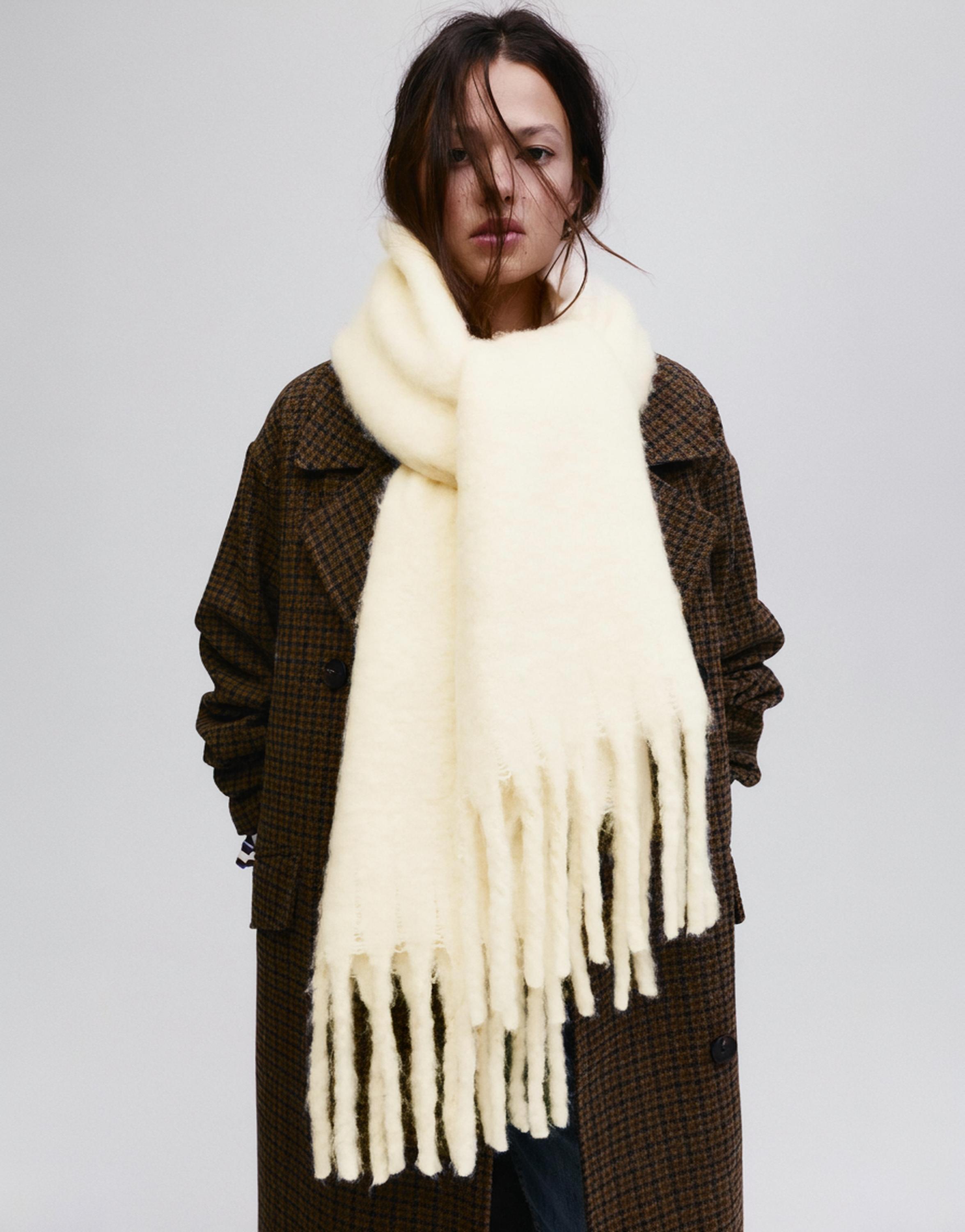 Maxi mohair-effect scarf — Ecru