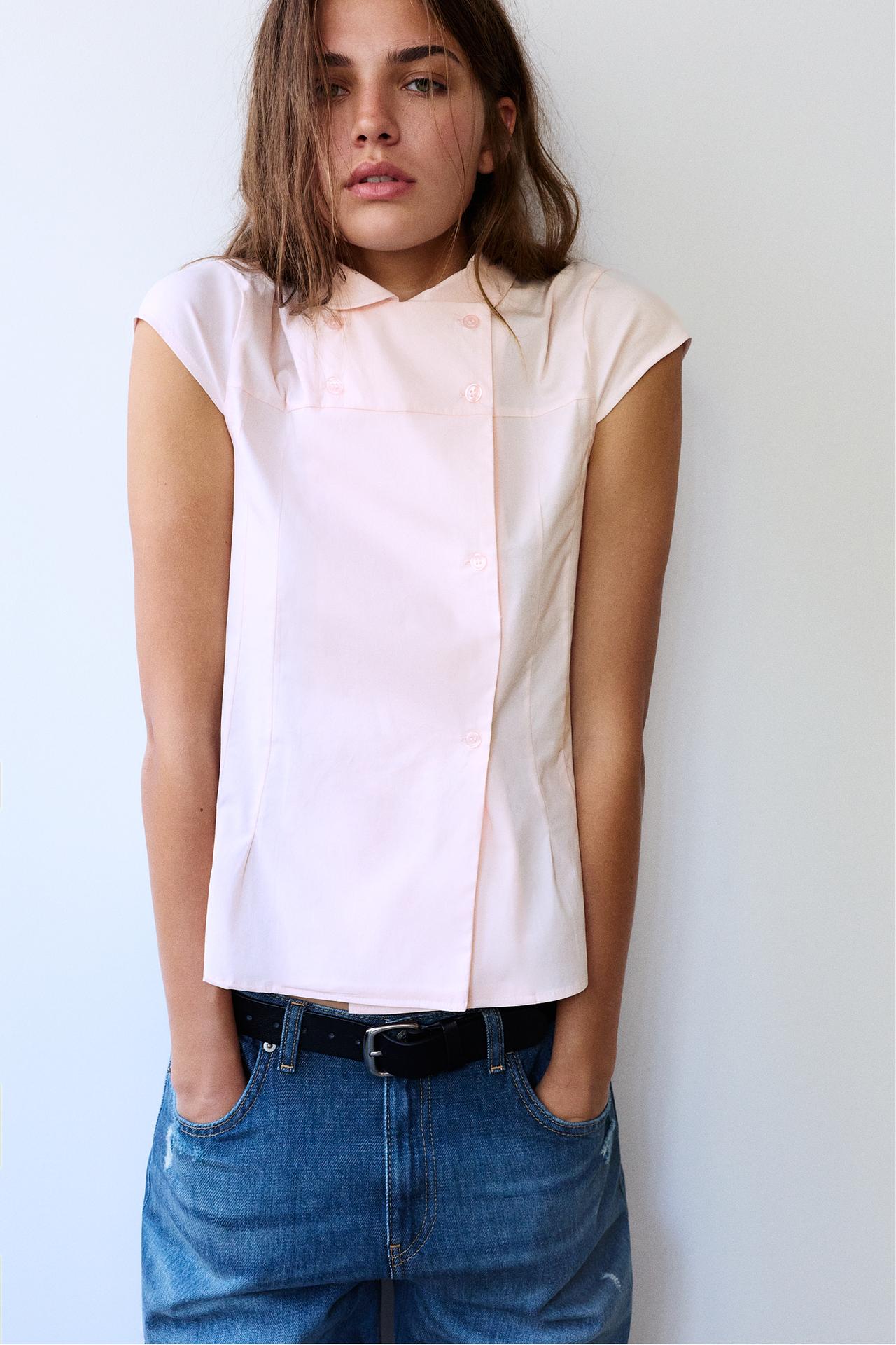 Pink shirt with Peter Pan collar — Pink