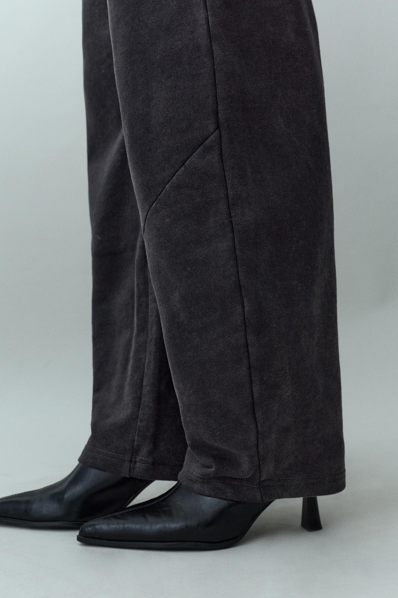 Grey barrel trousers — Anthracite grey